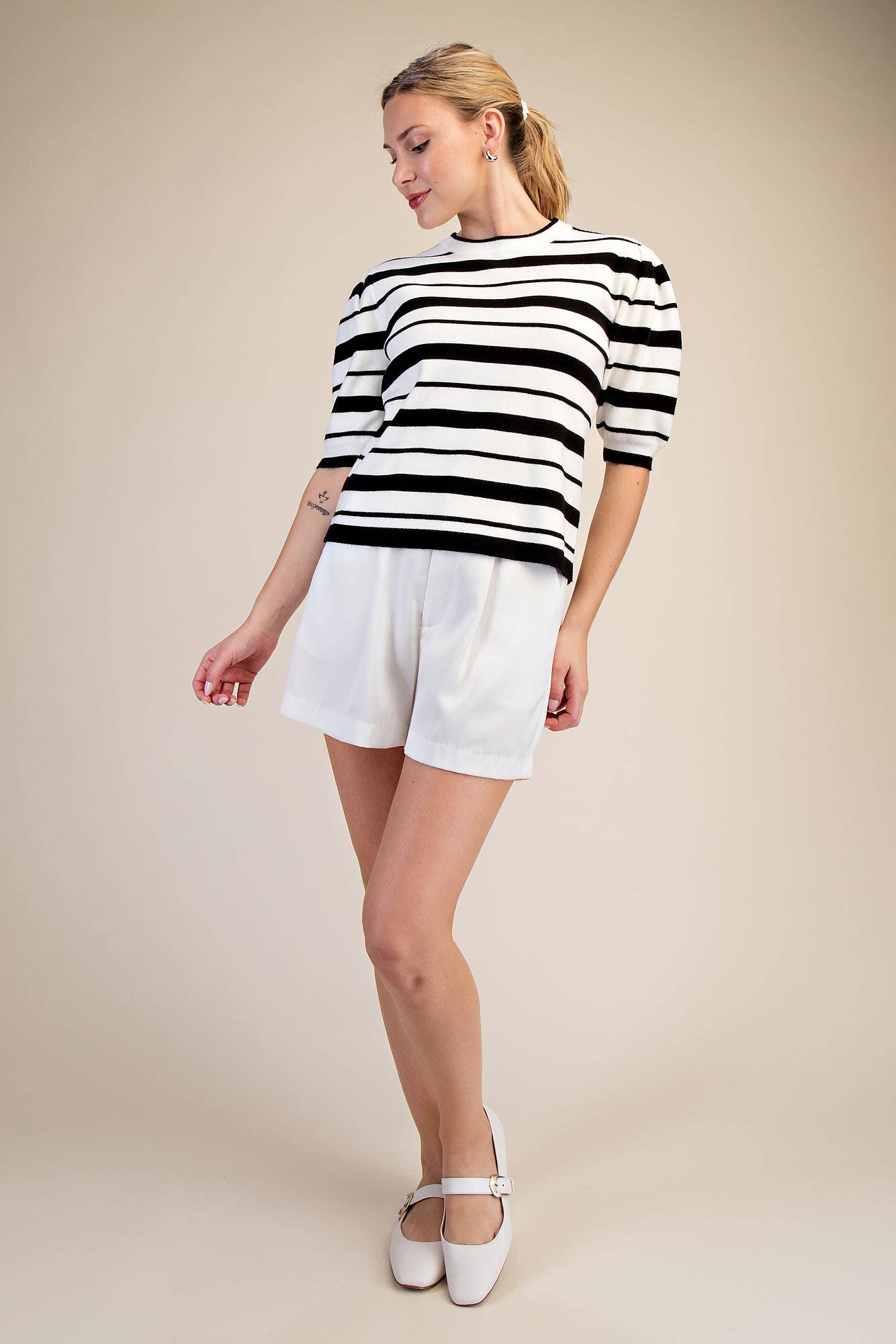GLAM | BLACK + WHITE STRIPE PUFF SLEEVE TOP