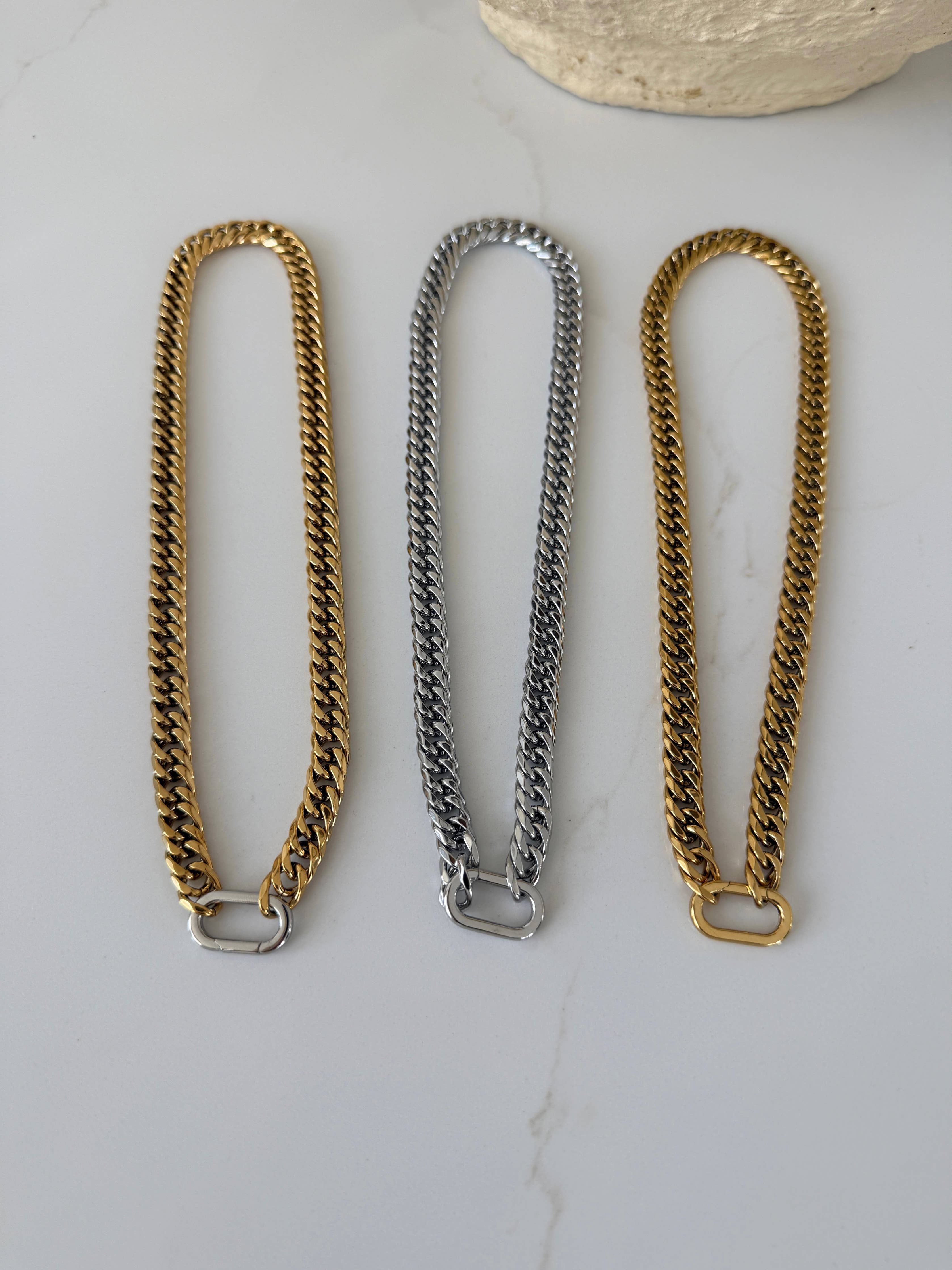 CHANSUTT PEARLS | KAYLA NECKLACE IN GOLD