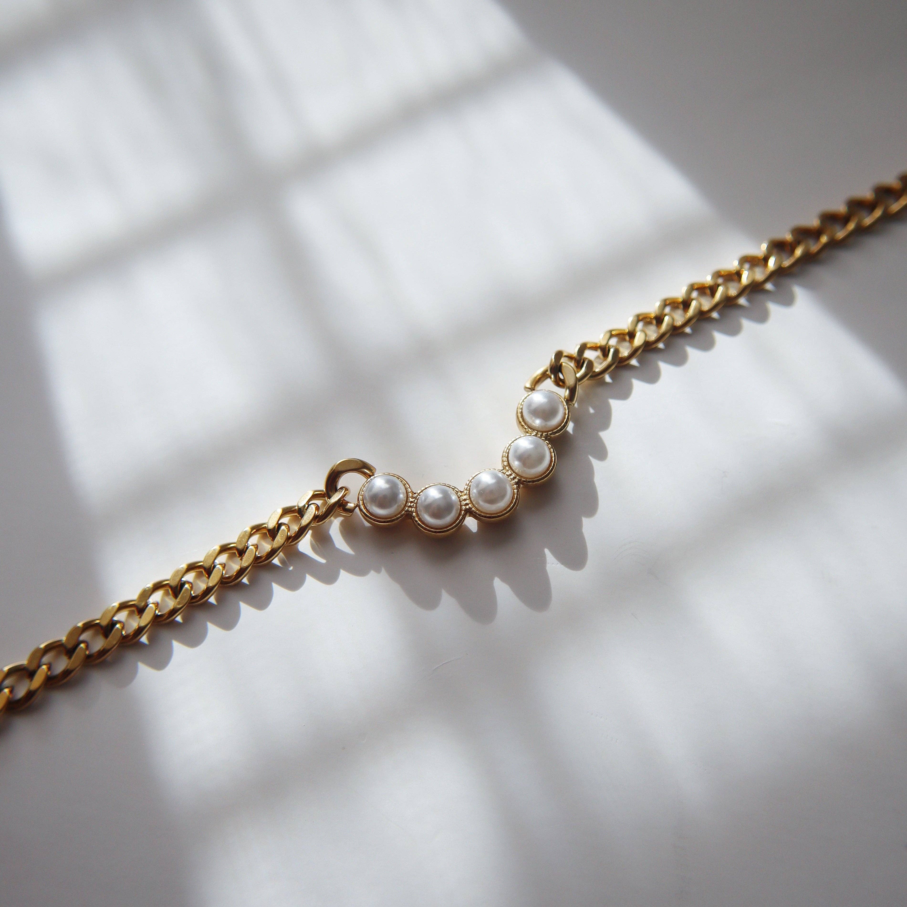 JESSA JEWELRY | DELPHINE PEARL NECKLACE