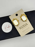 KODA | MOTHER OF PEARL STUDS