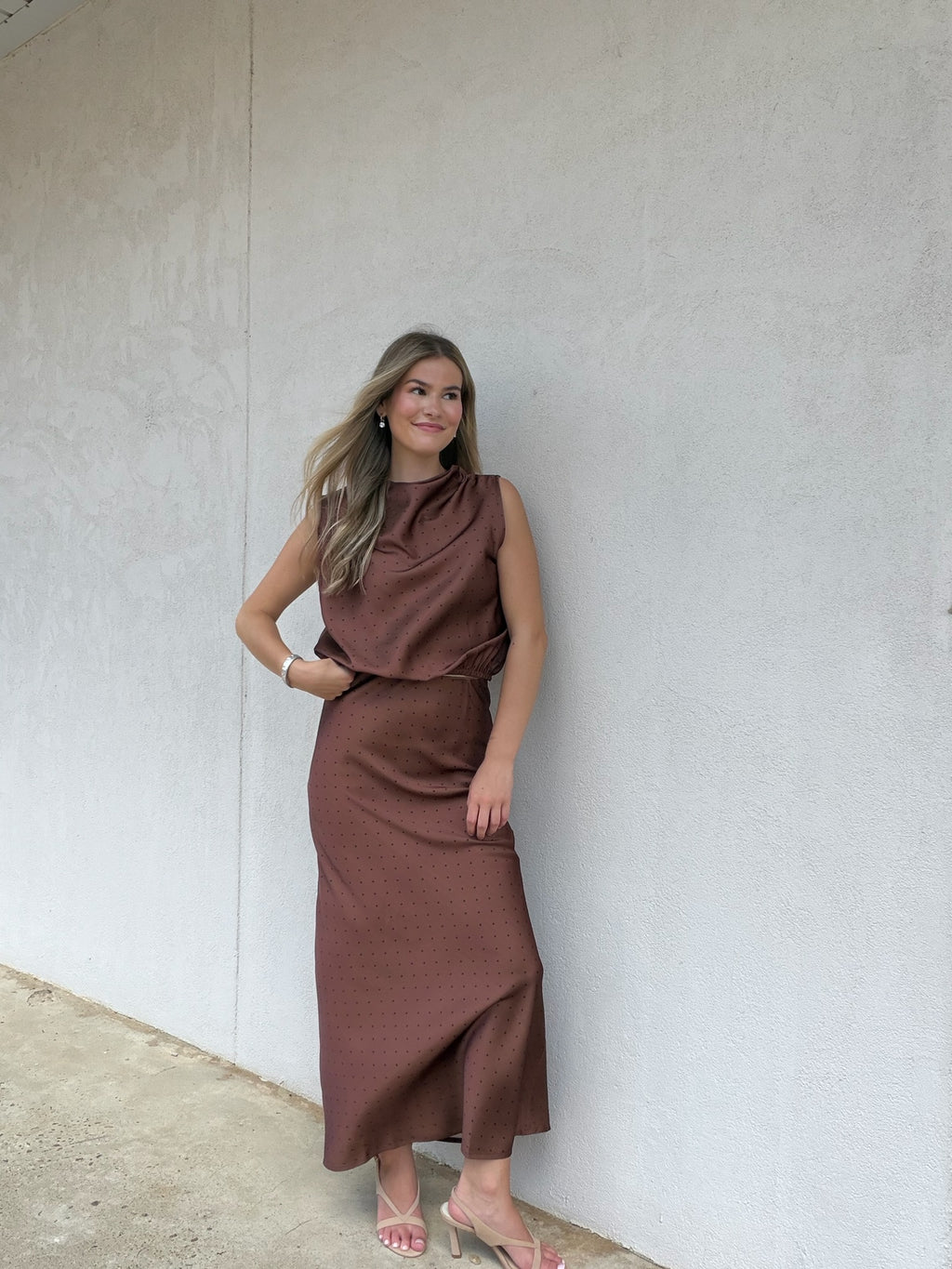 THE SULLIVAN MOCHA DOT MOCK NECK TOP