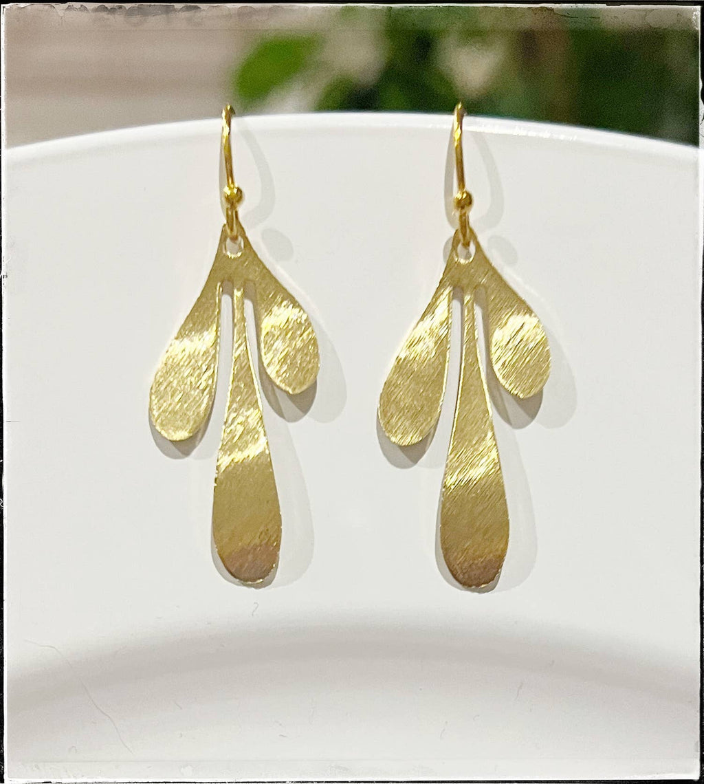 GENTRY BY JENNA | BRASS FLOWER LASER CUT EARRING