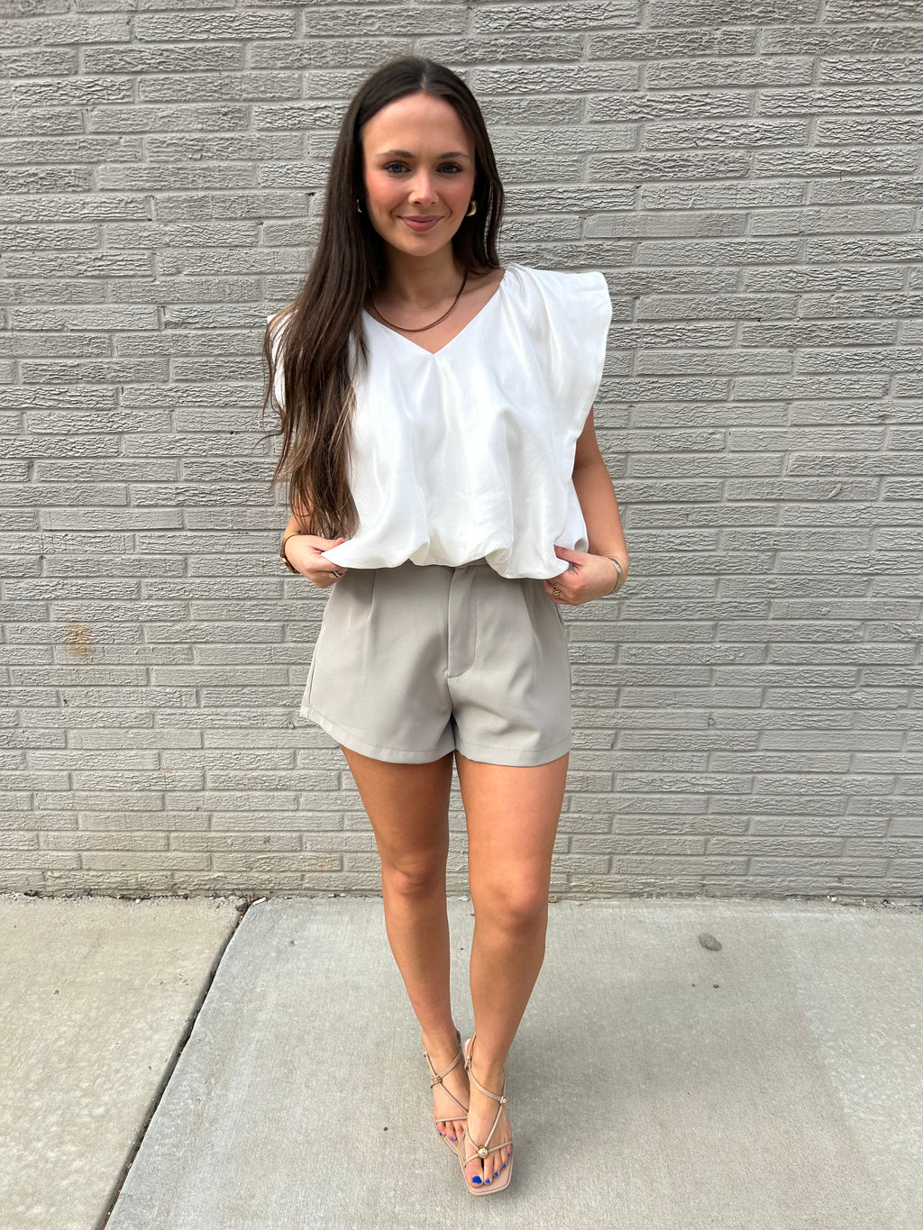 GLAM | BUBBLE SLEEVE WHITE TOP