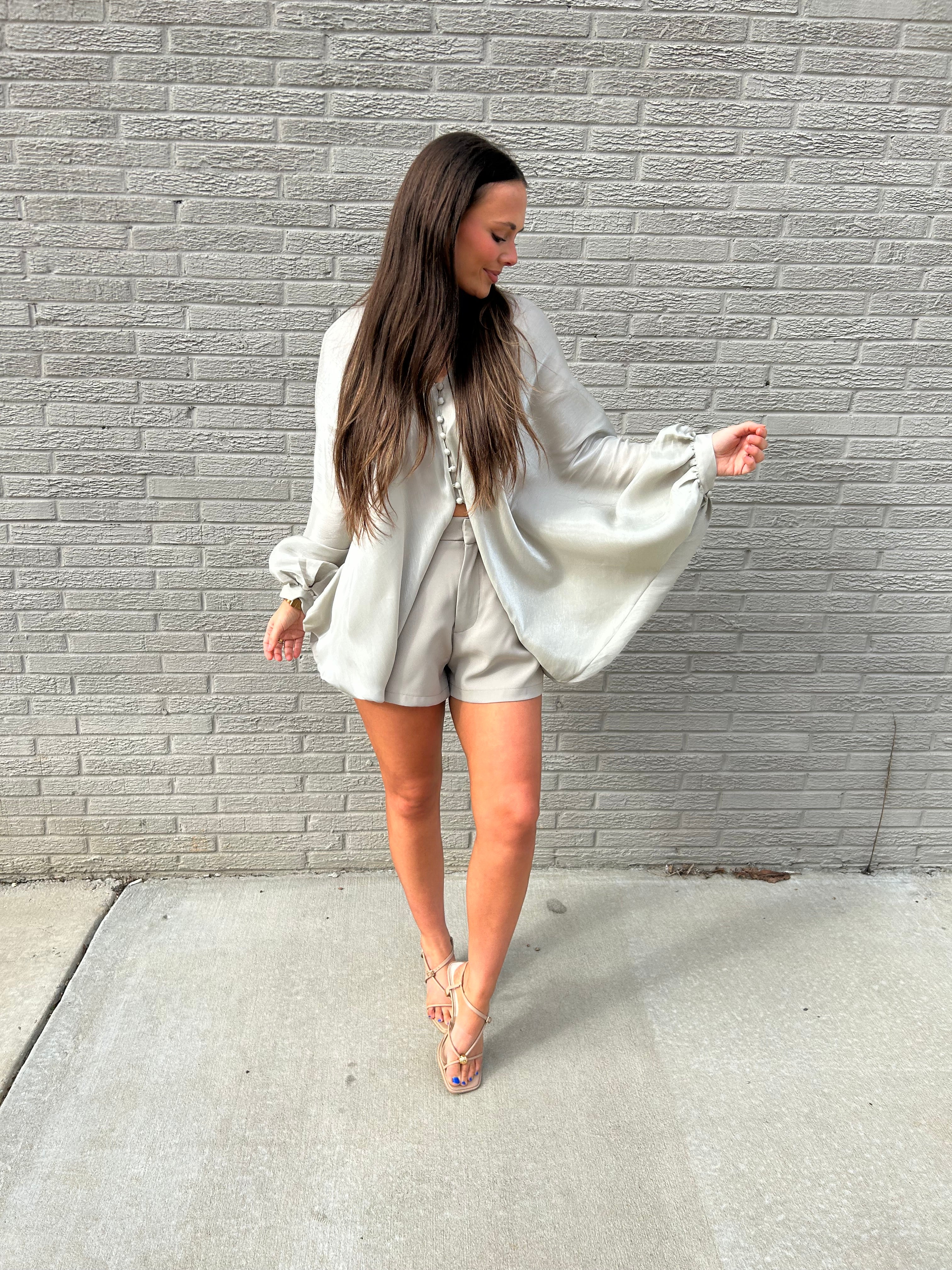 GLAM | STANDOUT IN SAGE BILLOW TOP