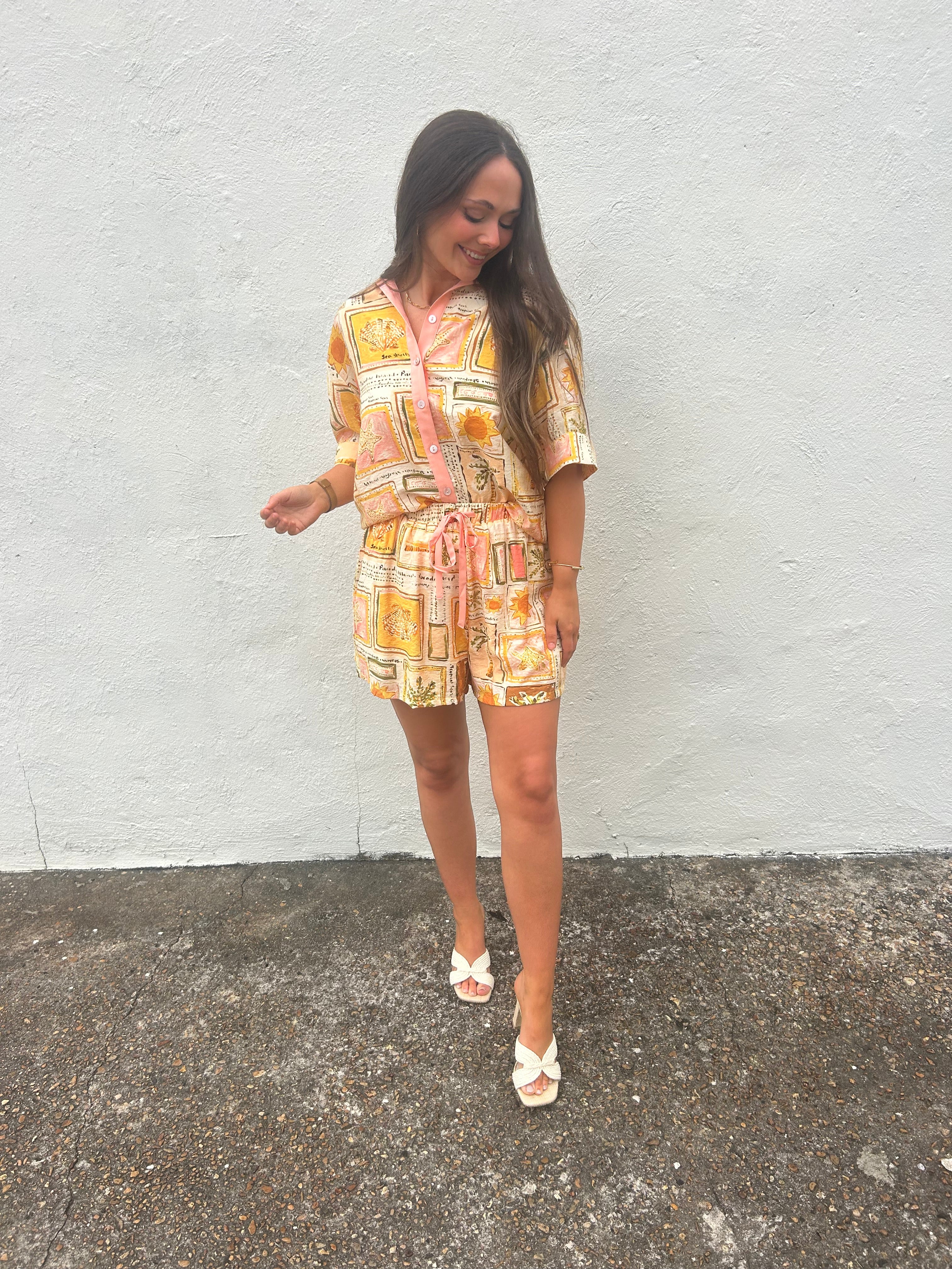 SANDCASTLE PRINT BUTTON FRONT BLOUSE