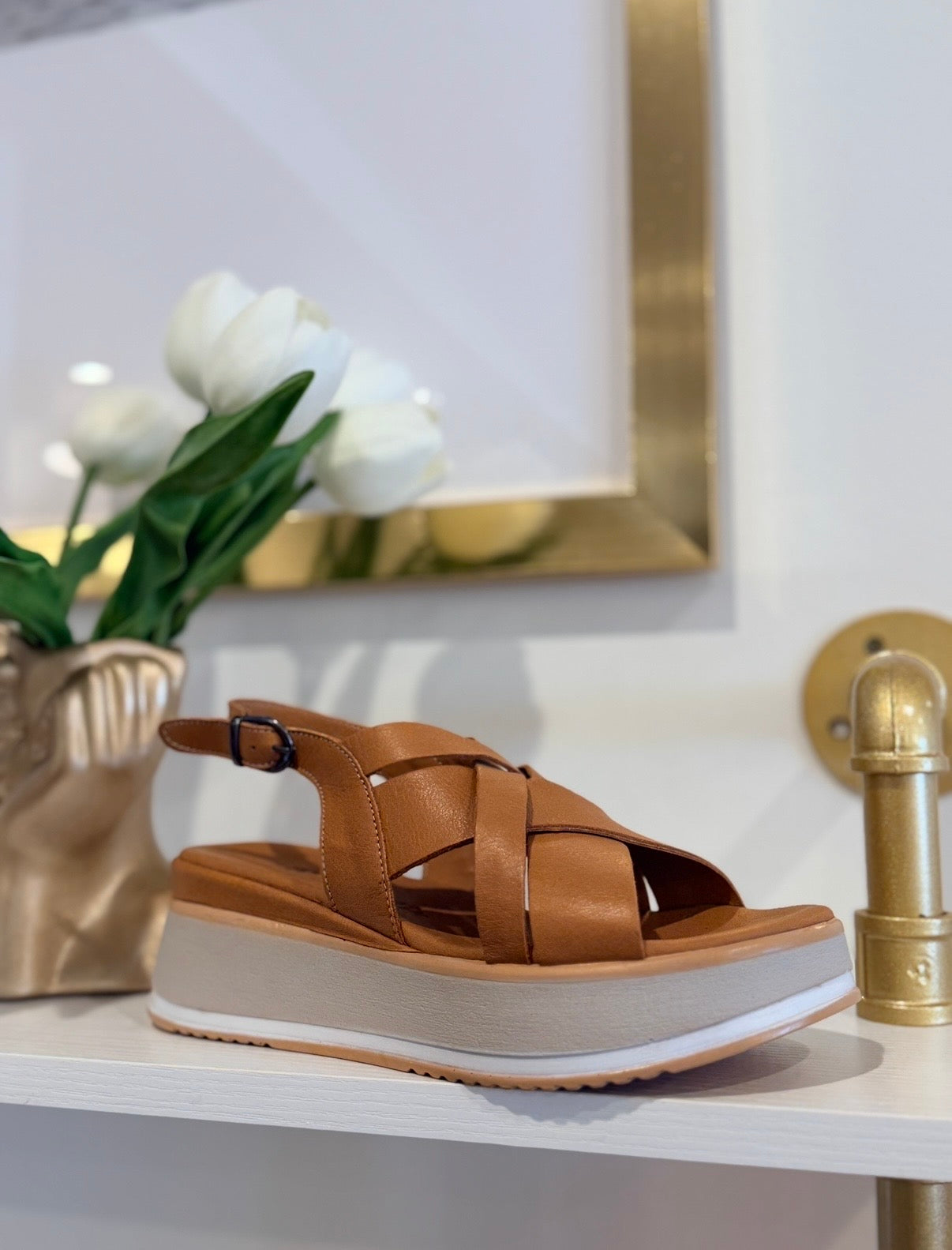 DIBA TRUE | PIPPEN  IN COCONUT LEATHER