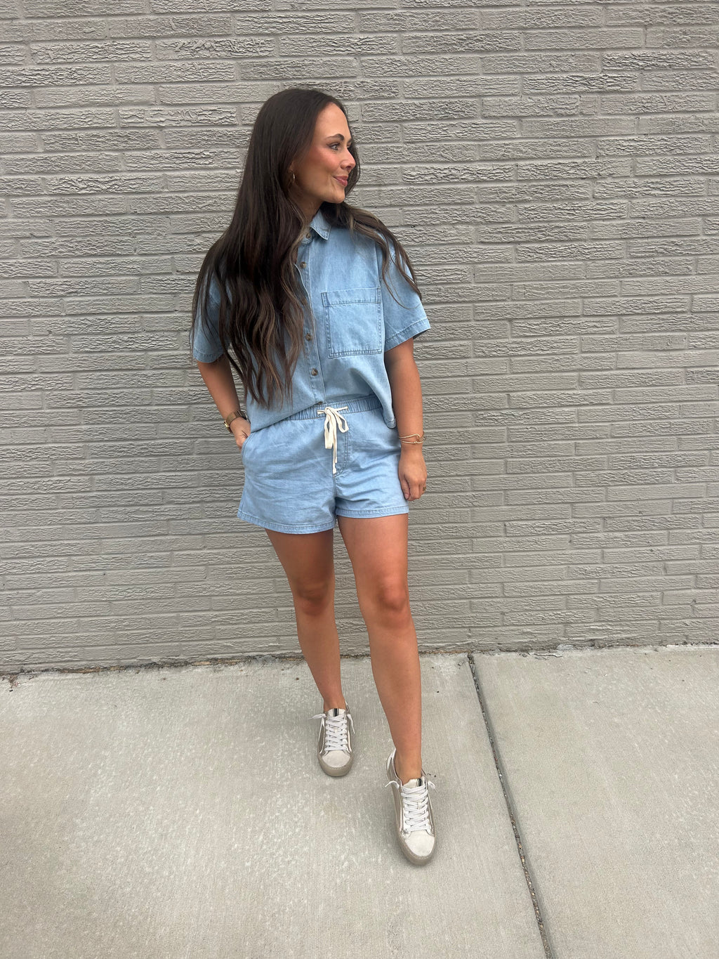 Z SUPPLY | EVERYDAY DENIM BUTTON UP