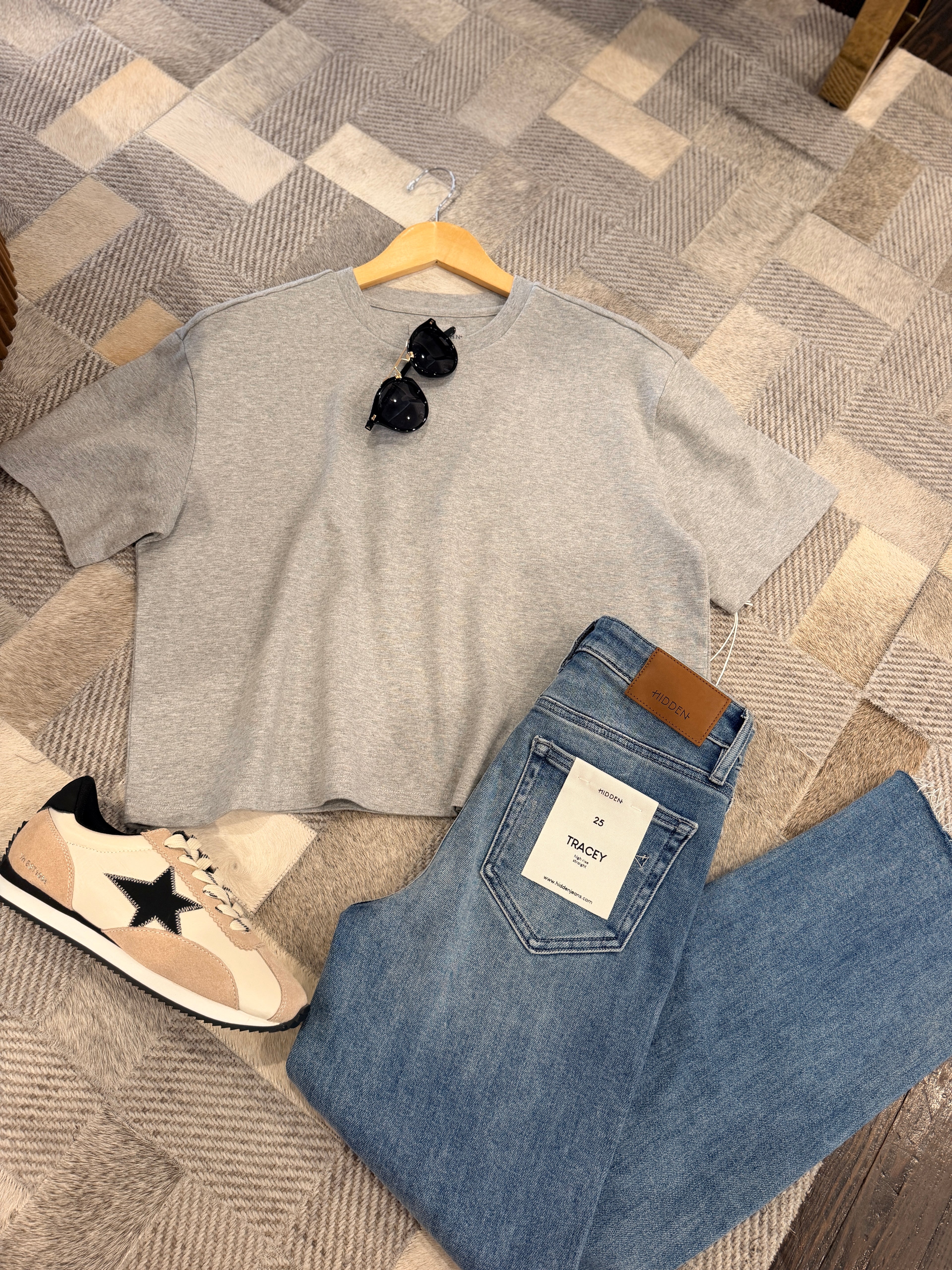 DEAR JOHN | THE MADDOX TOP IN HEATHER GREY