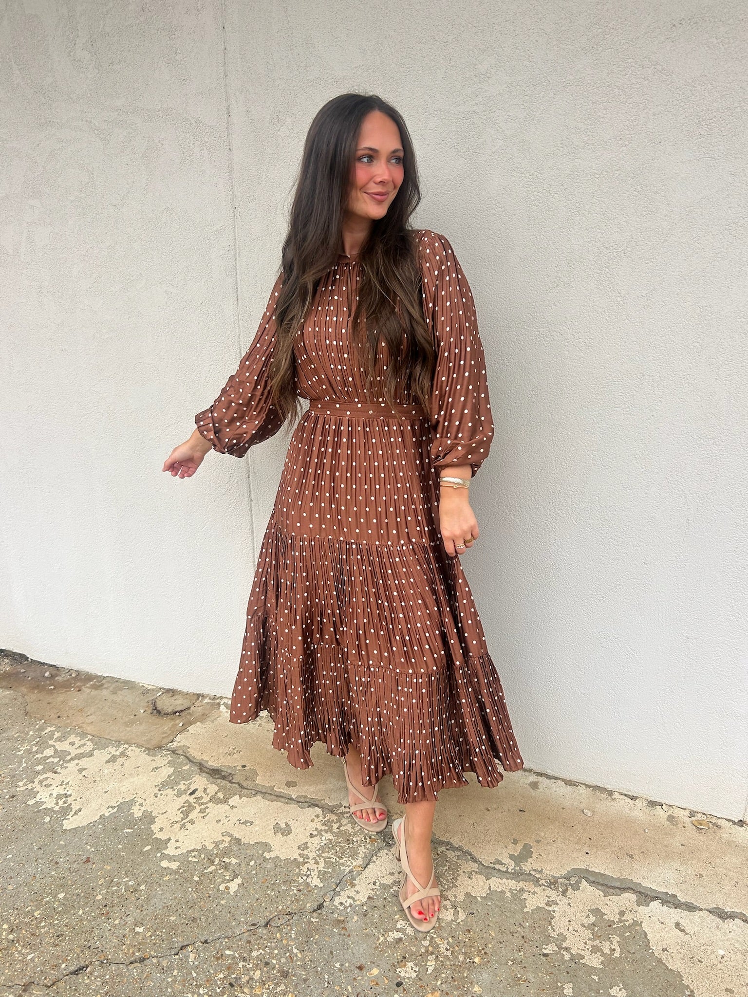 MOCHA MUSE MIDI DRESS
