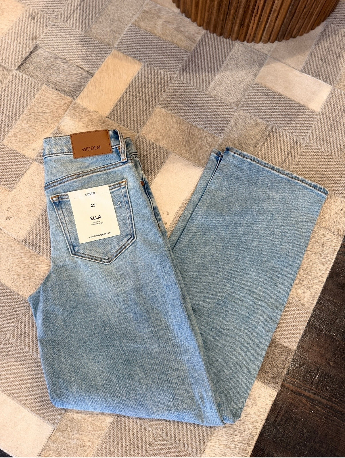 HIDDEN | ELLA MID RISE STRAIGHT