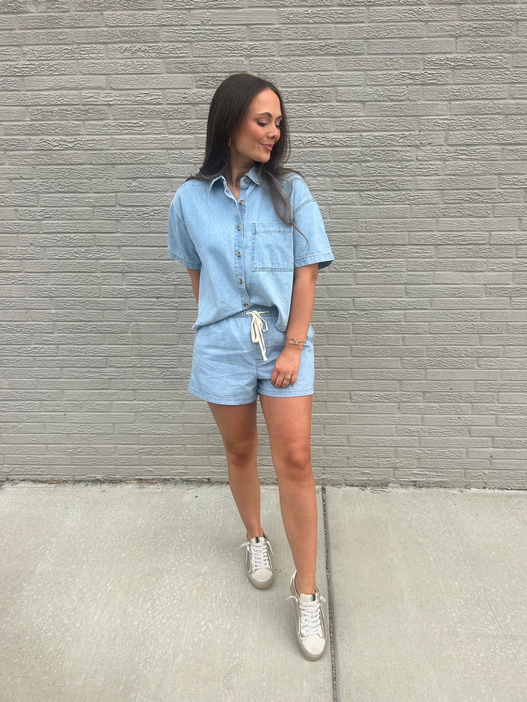 Z SUPPLY | EVERYDAY DENIM BUTTON UP