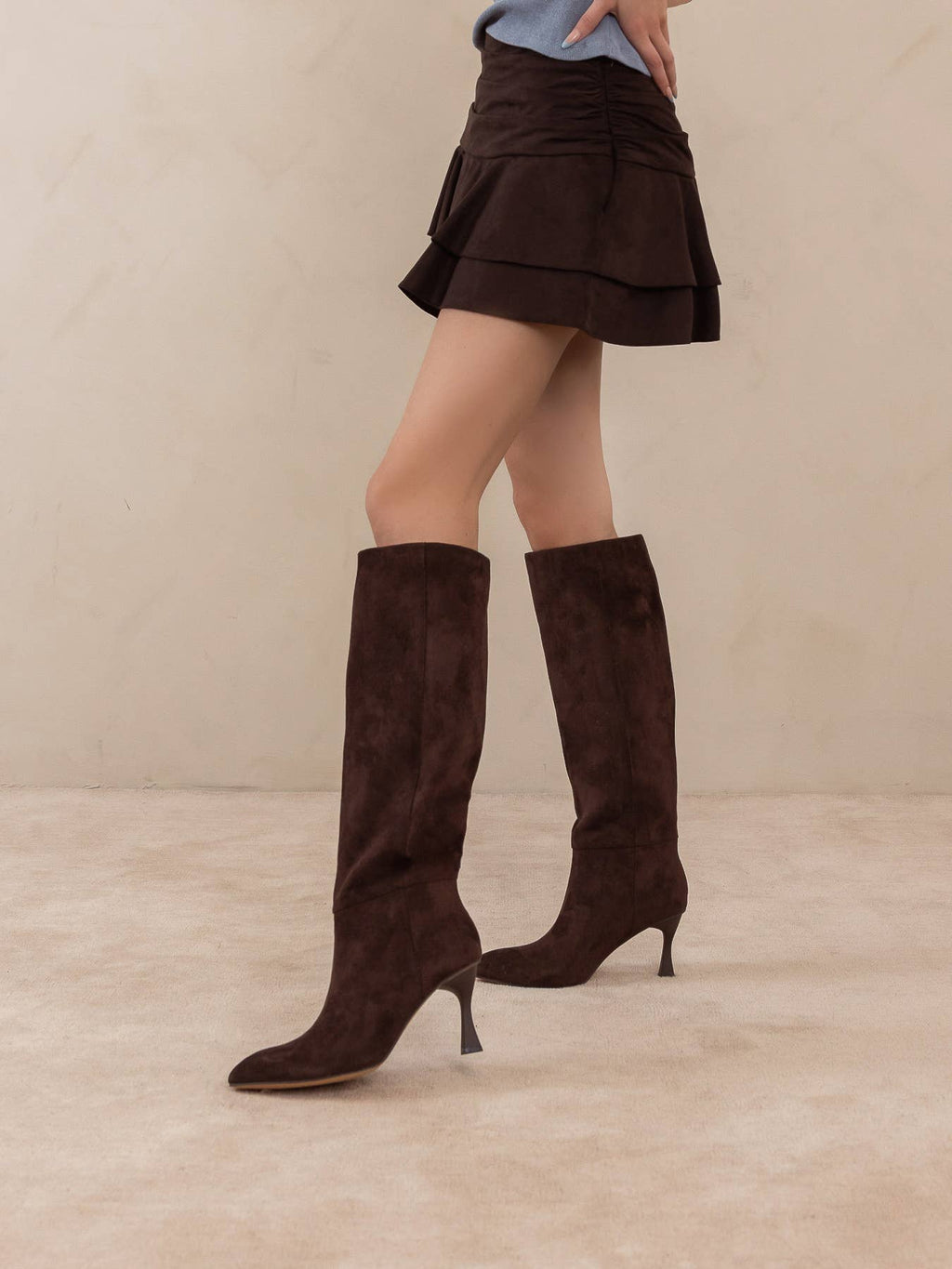 THE LEXINGTON SUEDE BOOT IN COFFEE