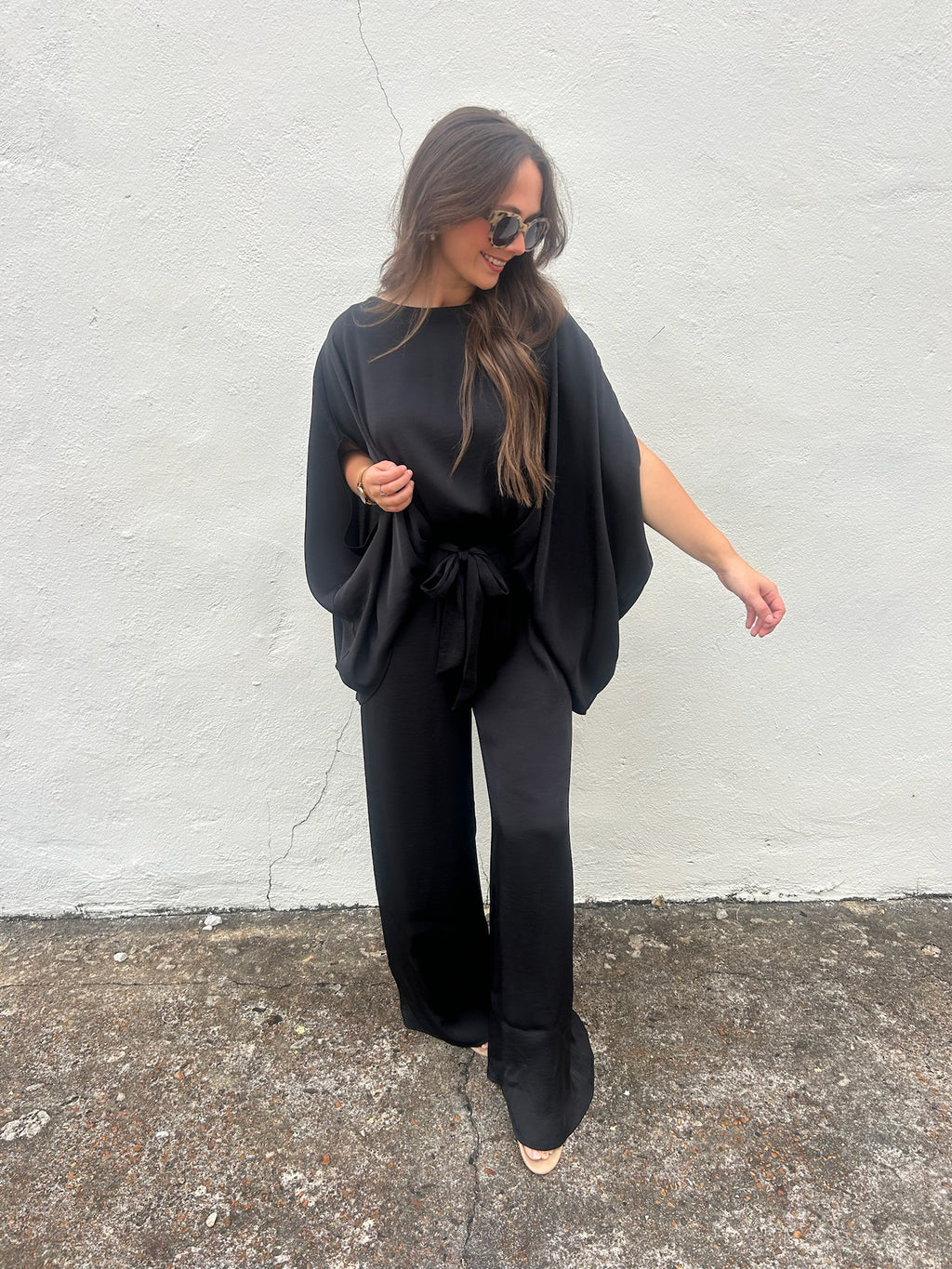 EFFORTLESS DRAPE BLOUSE IN BLACK