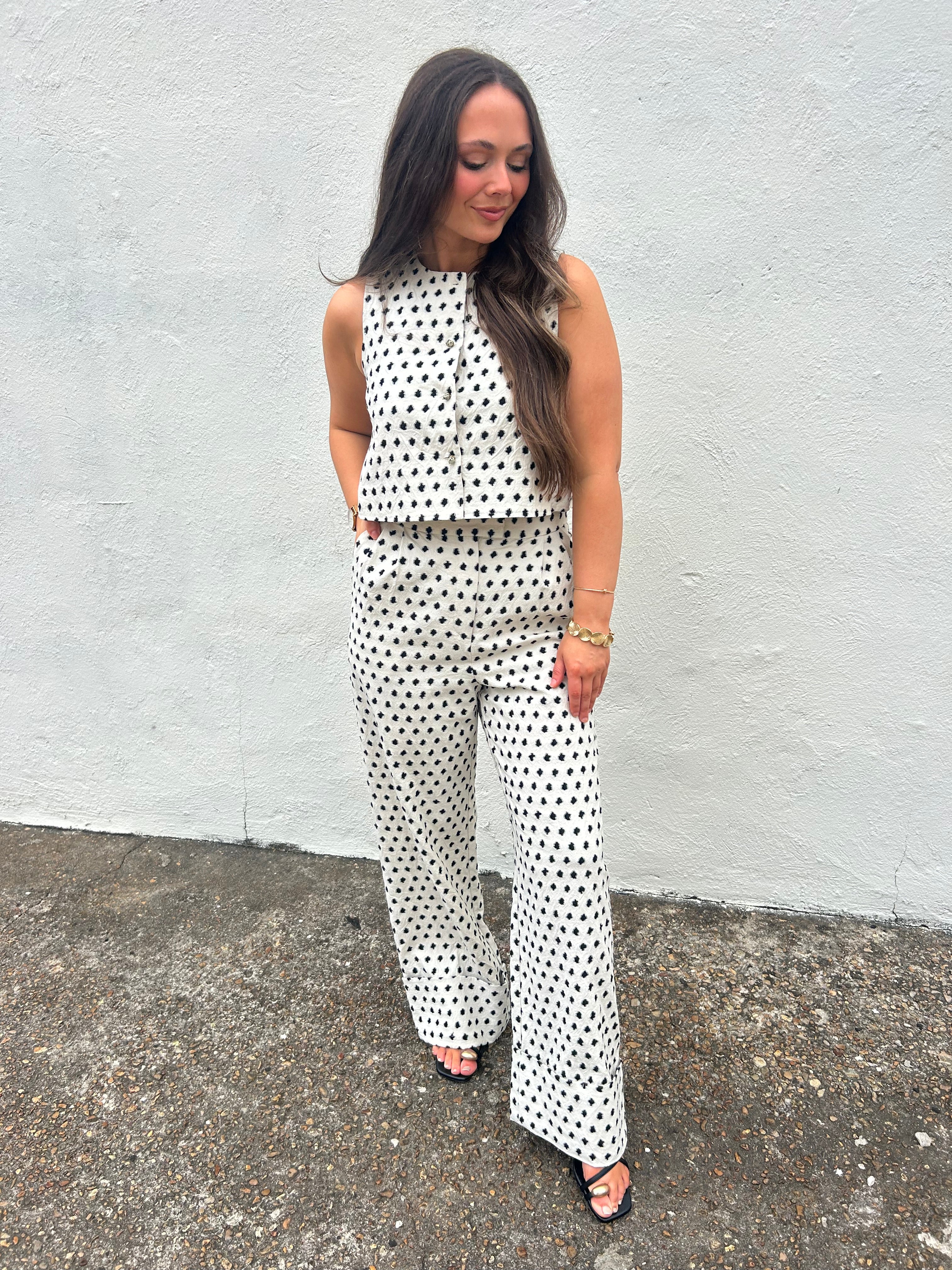 FRNCH | THE PARISIAN POISE BUTTON TOP