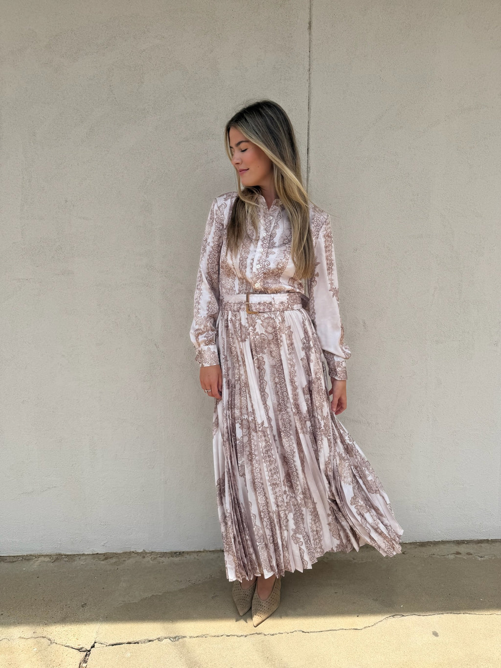 THE BLUSH HEIRLOOM MIDI DRESS