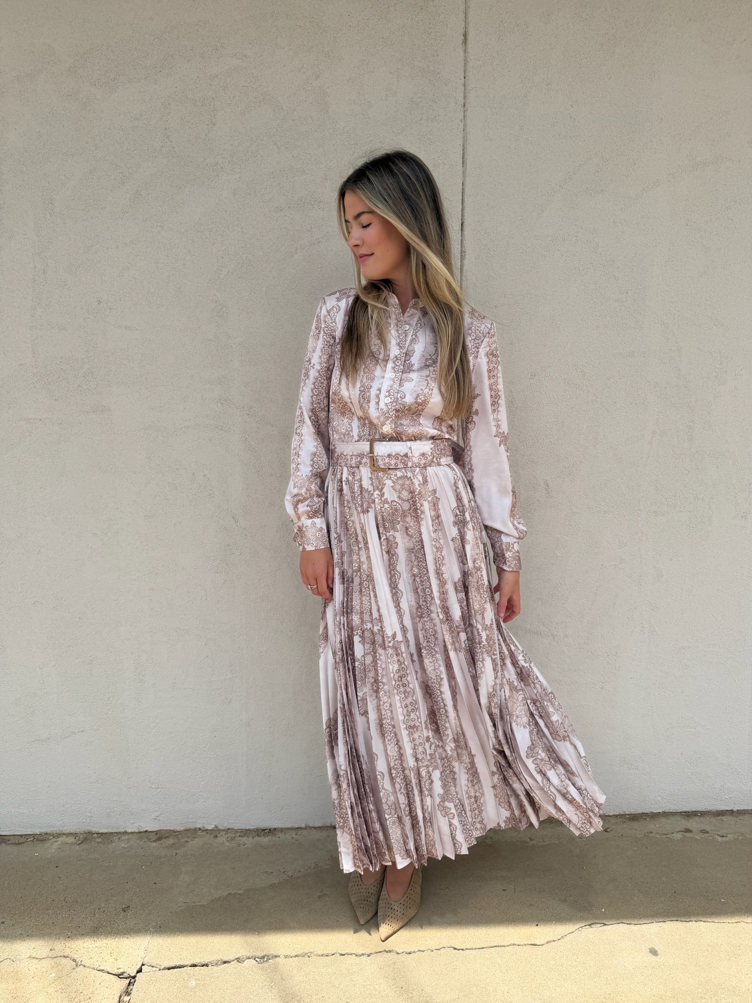 THE BLUSH HEIRLOOM MIDI DRESS