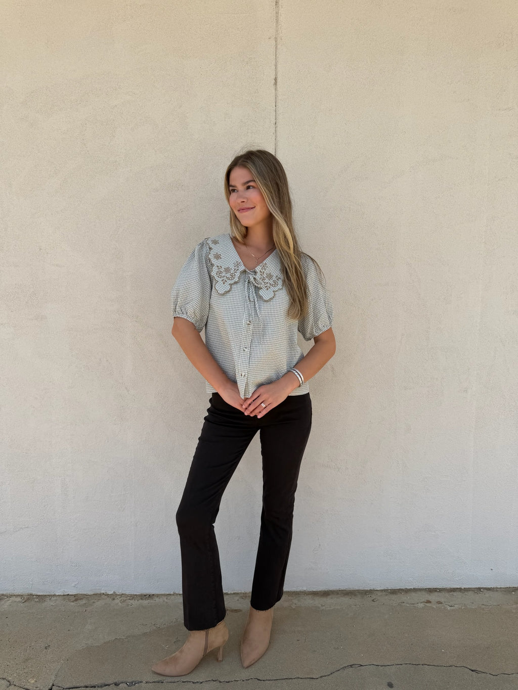 THE HEIRLOOM COLLAR TOP
