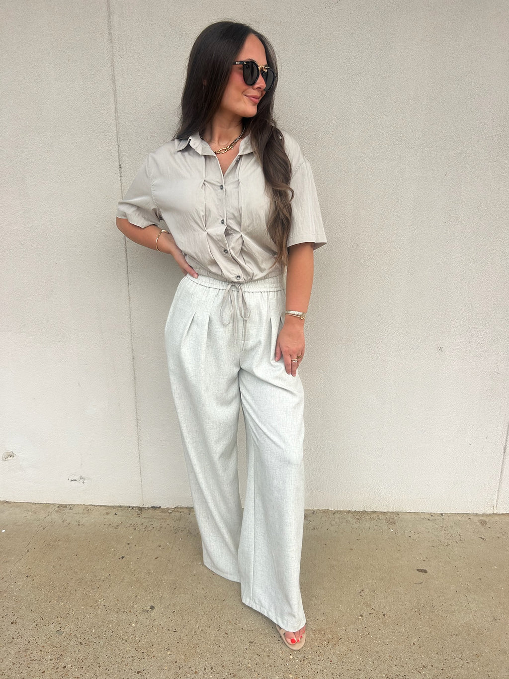THE IVORY ELEVATED PLEATED PANT