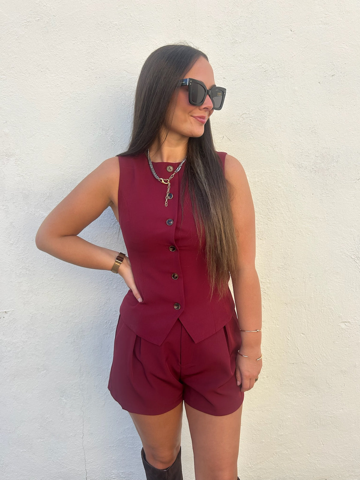 STATE BUTTON FRONT VEST