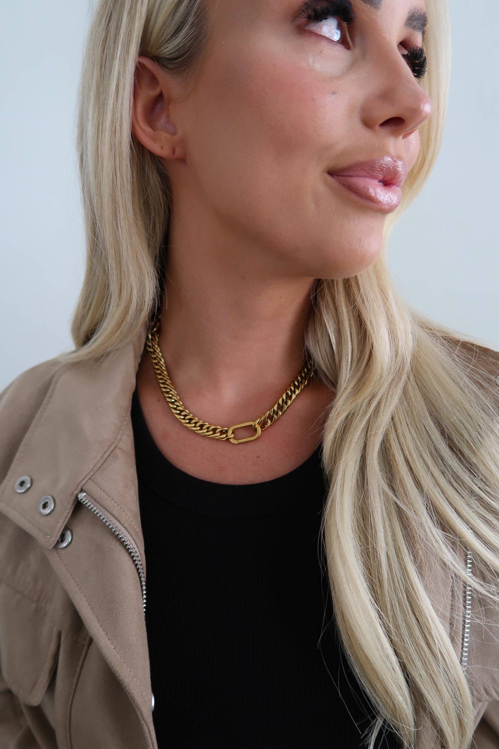 CHANSUTT PEARLS | KAYLA NECKLACE IN GOLD