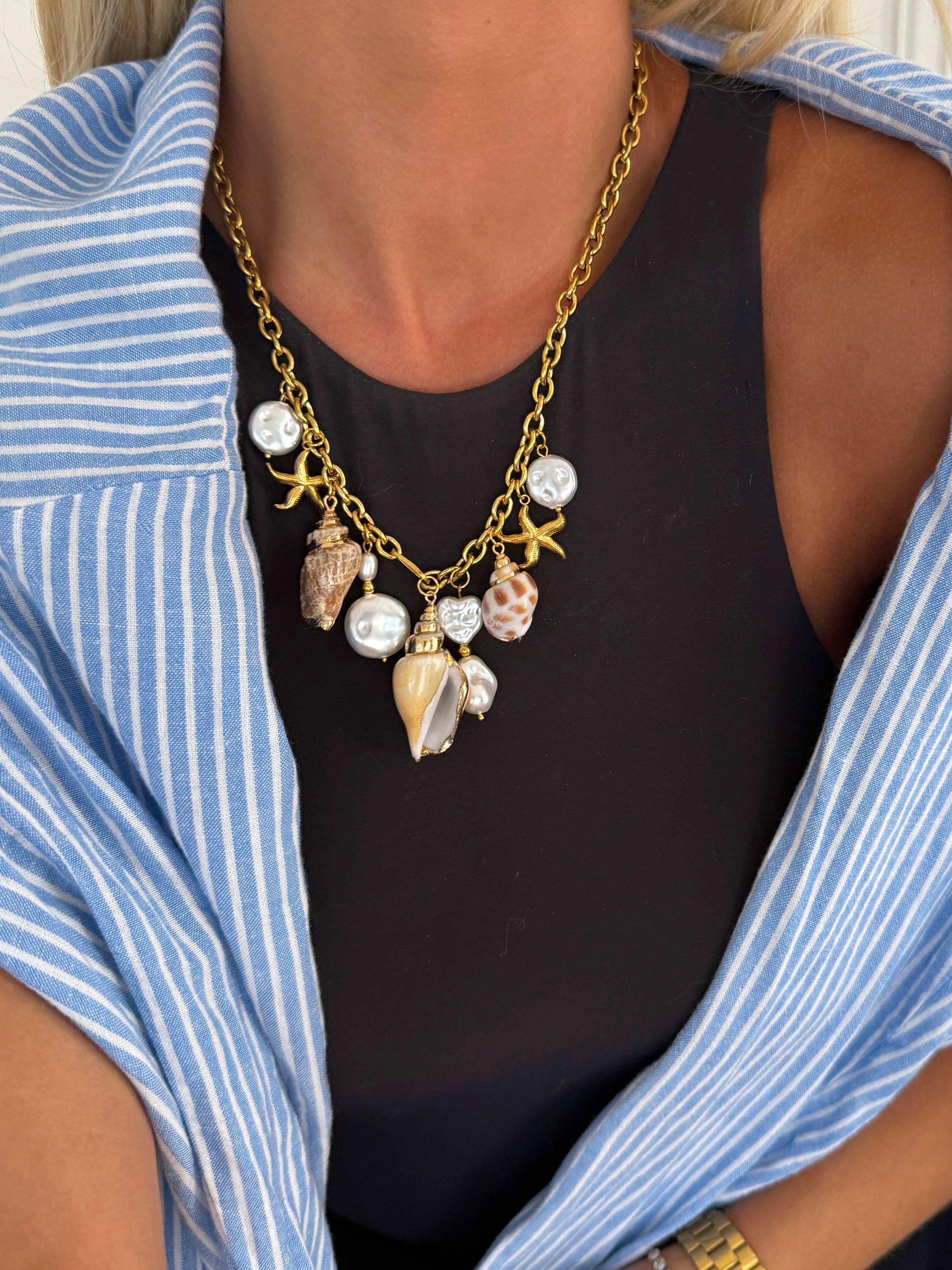 CHANSUTT PEARLS | SHELL CHARM NECKLACE
