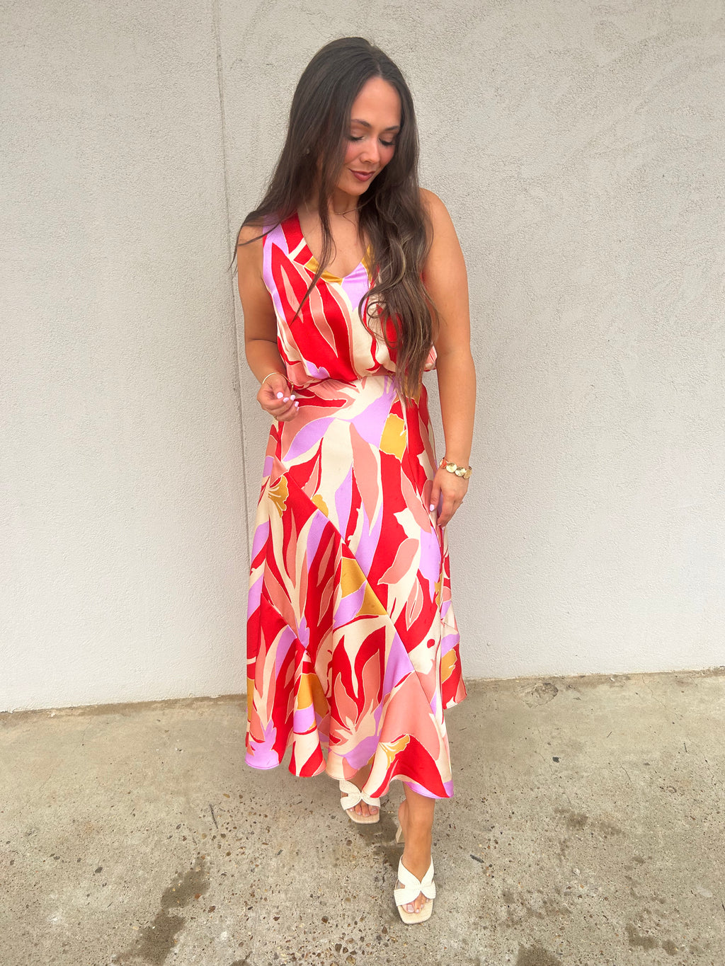 SUNSET BLOOM BUBBLE HEM TOP