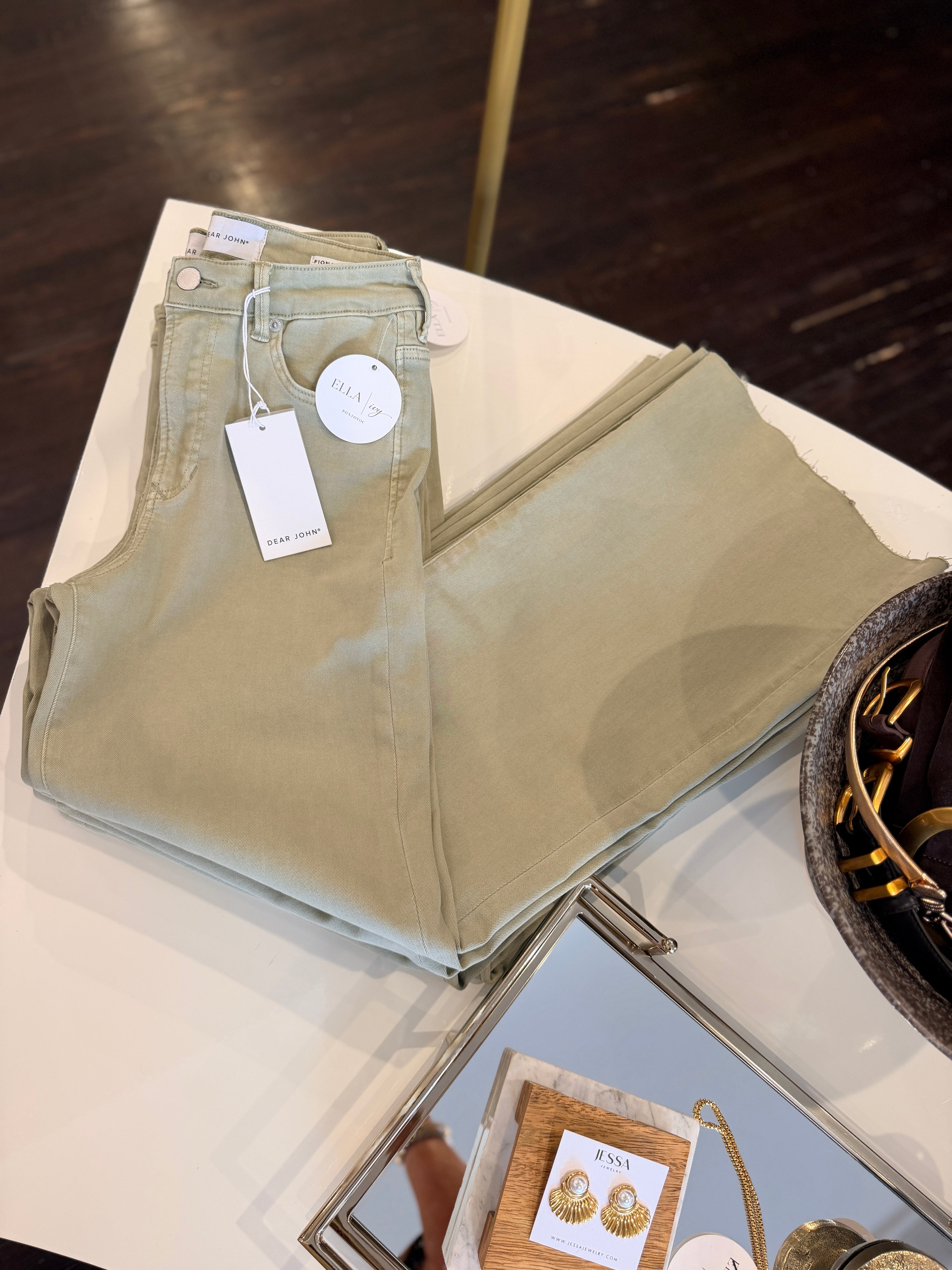 DEAR JOHN | FIONA WIDE LEG JEAN IN ABBEY STONE
