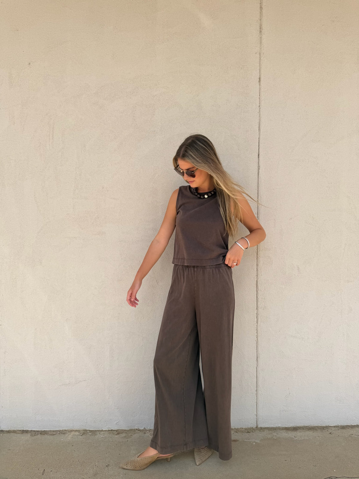 Z SUPPLY | SCOUT JERSEY CROP FLARE PANT IN DARK CHOCOLATE