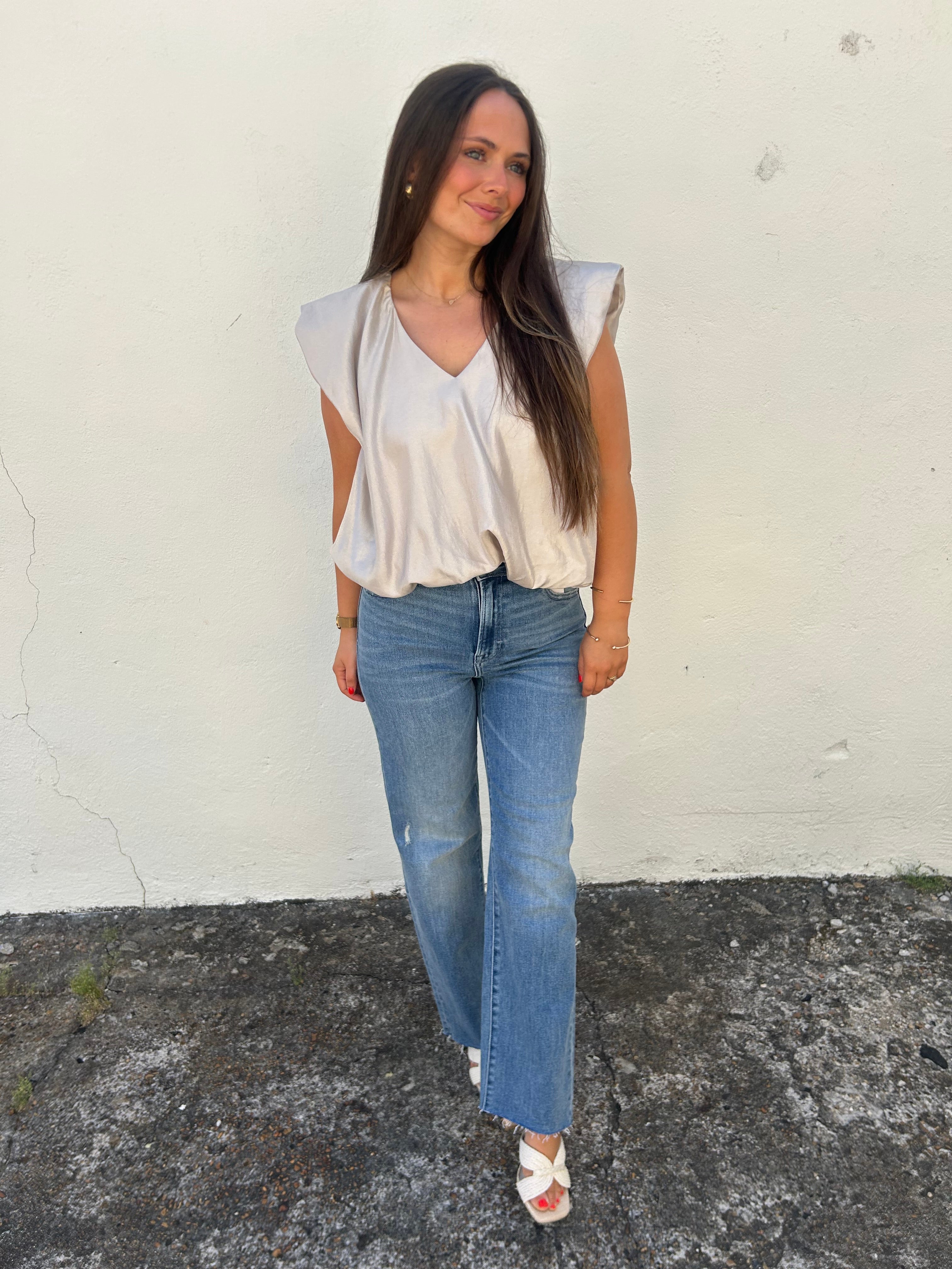 BUBBLE SLEEVE TAUPE TOP