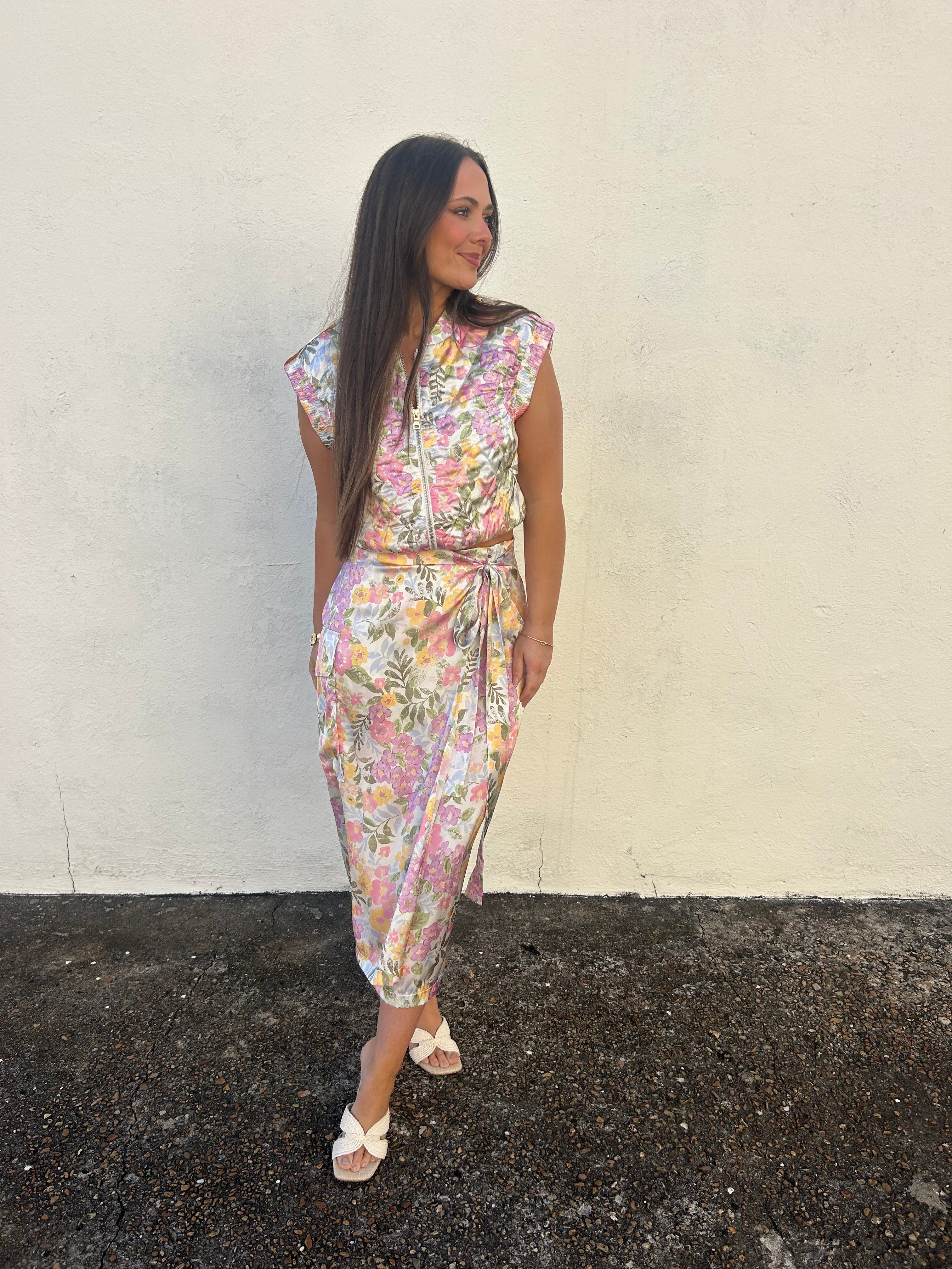 SOFT BLOOM WRAP MIDI SKIRT