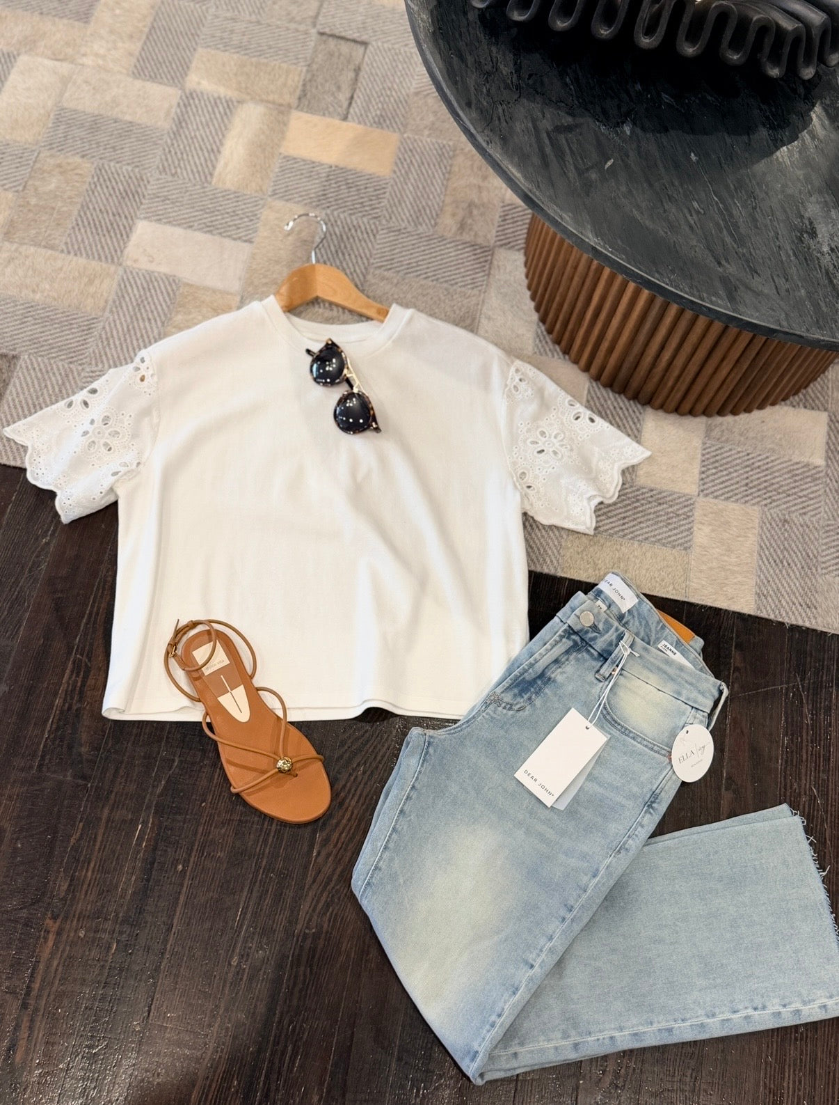 DEAR JOHN | MADDOX EYELET TOP