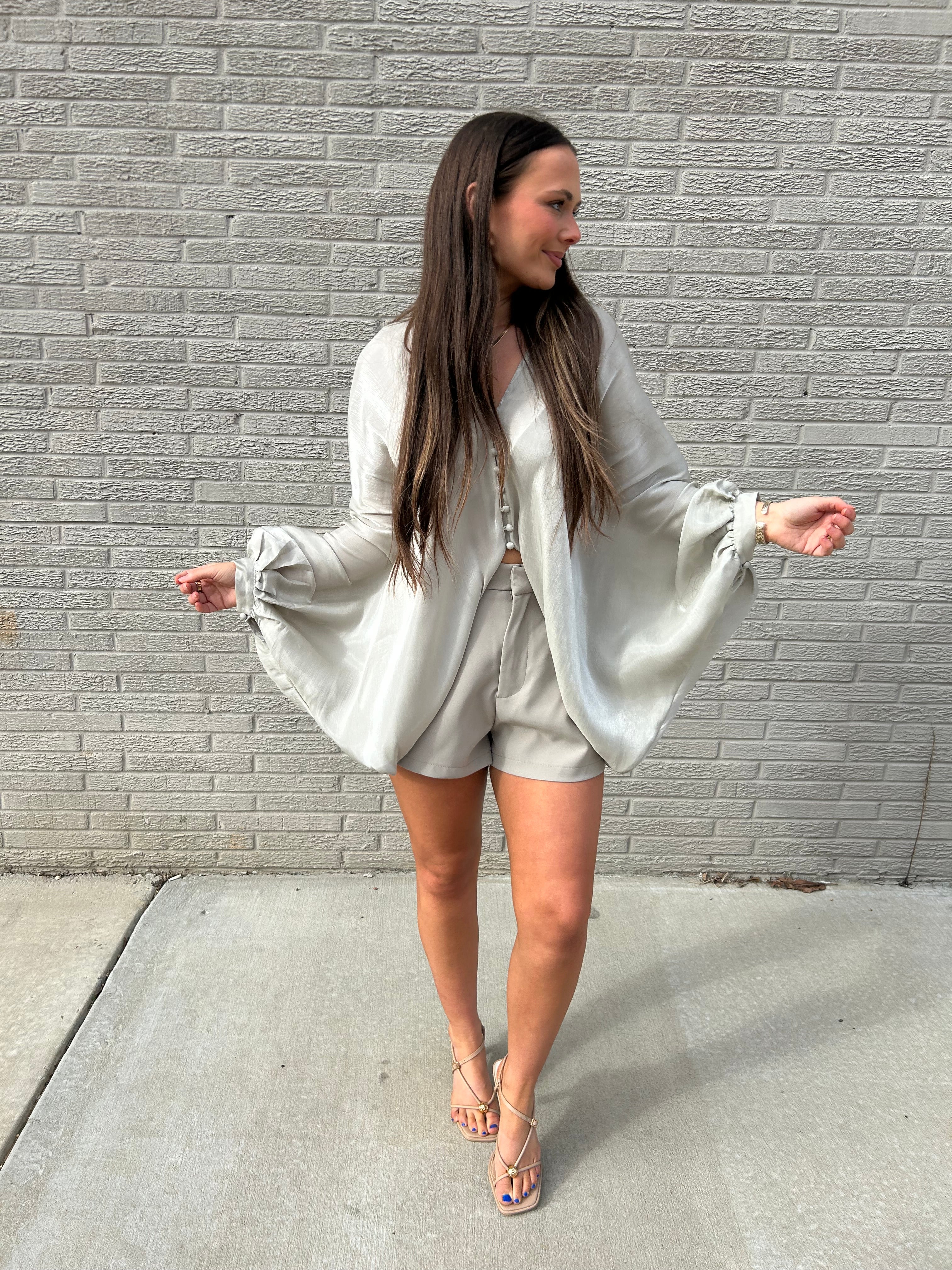 GLAM | STANDOUT IN SAGE BILLOW TOP