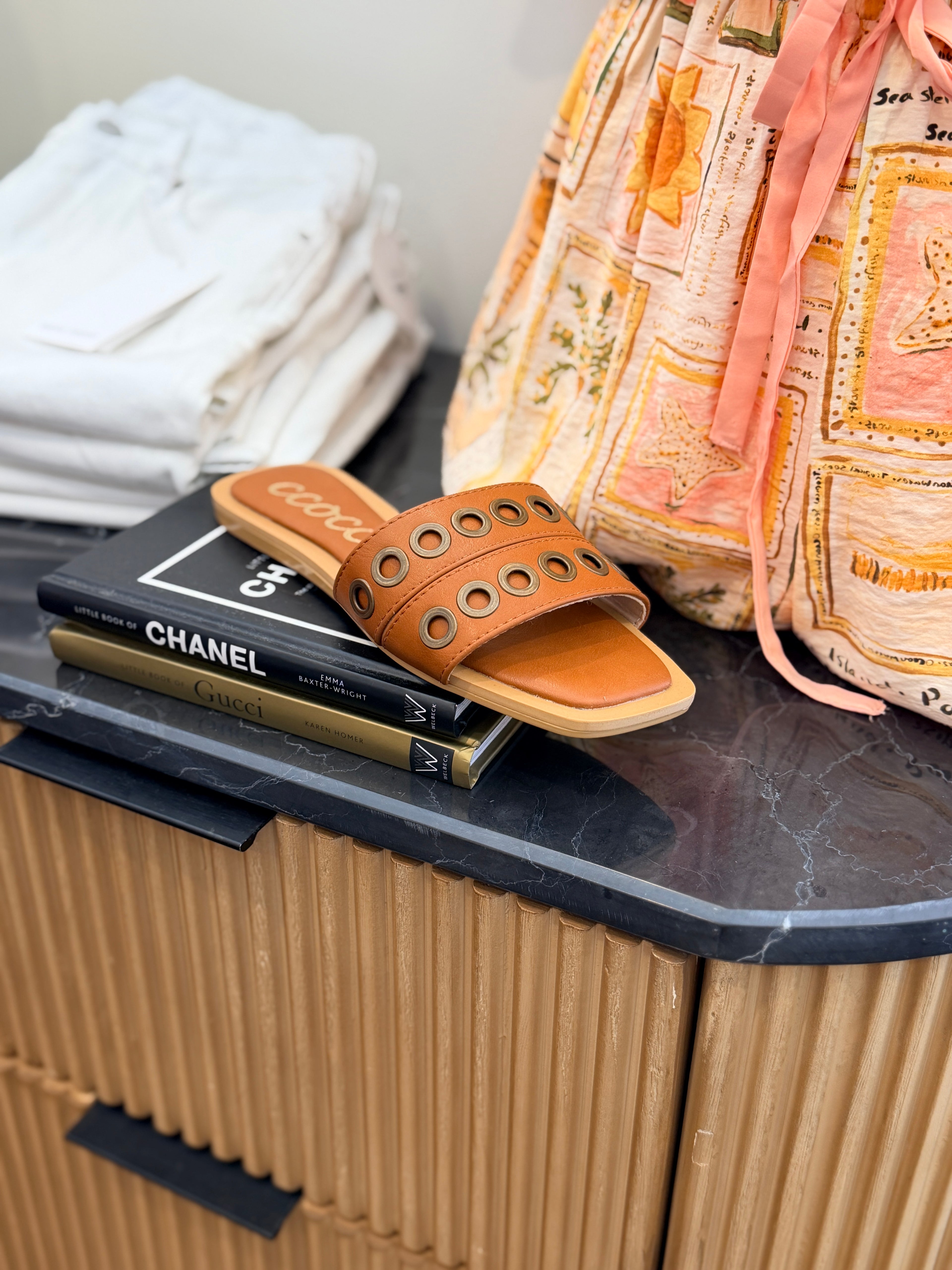 DOLLY SANDAL