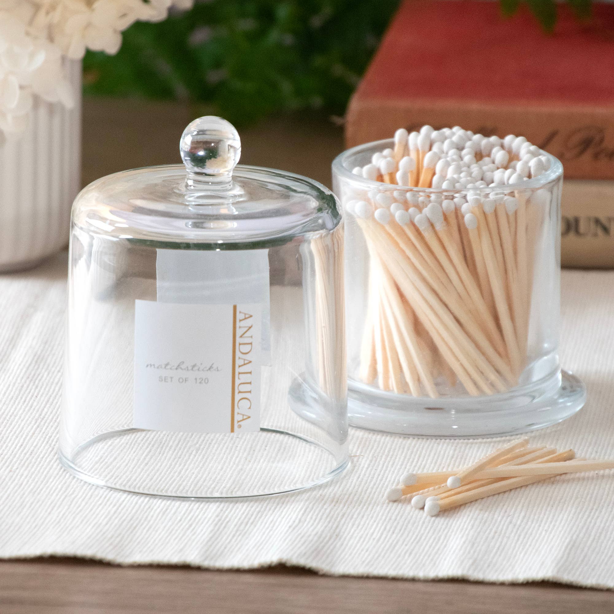 GLASS JAR + 120 WOODEN WHITE MATCHES