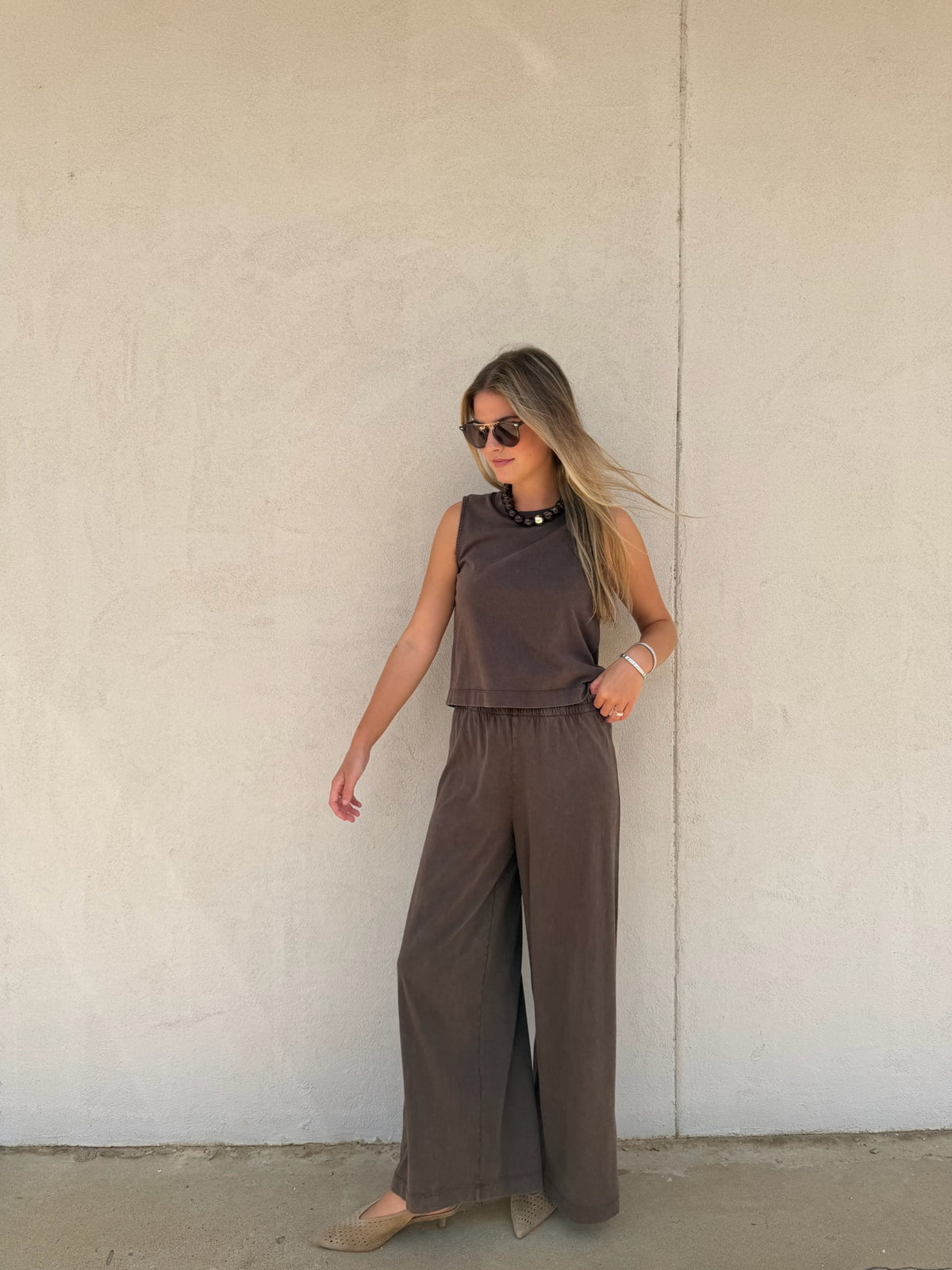 Z SUPPLY | SCOUT JERSEY CROP FLARE PANT IN DARK CHOCOLATE