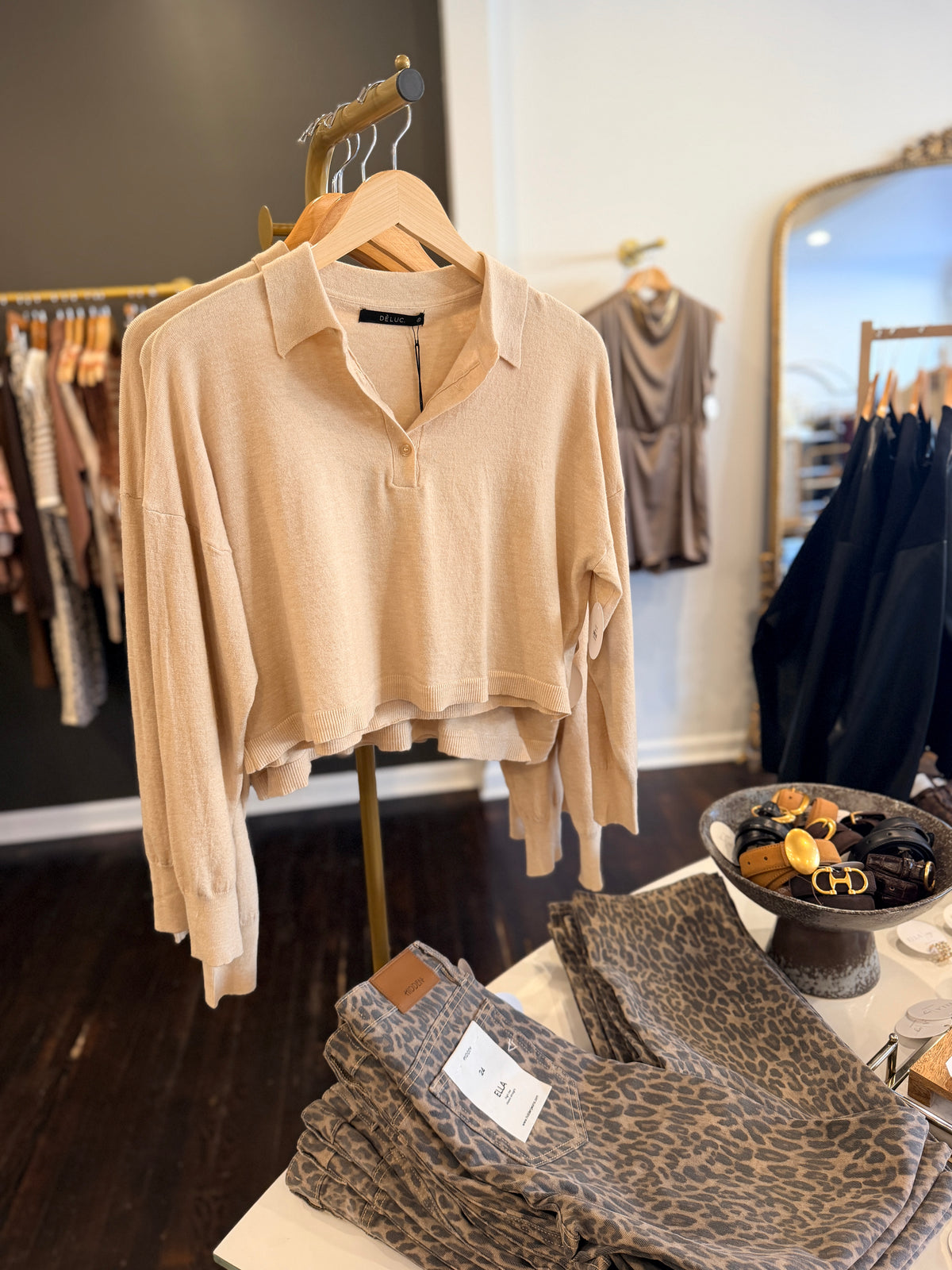DELUC GREIGE KNIT POLO SWEATER