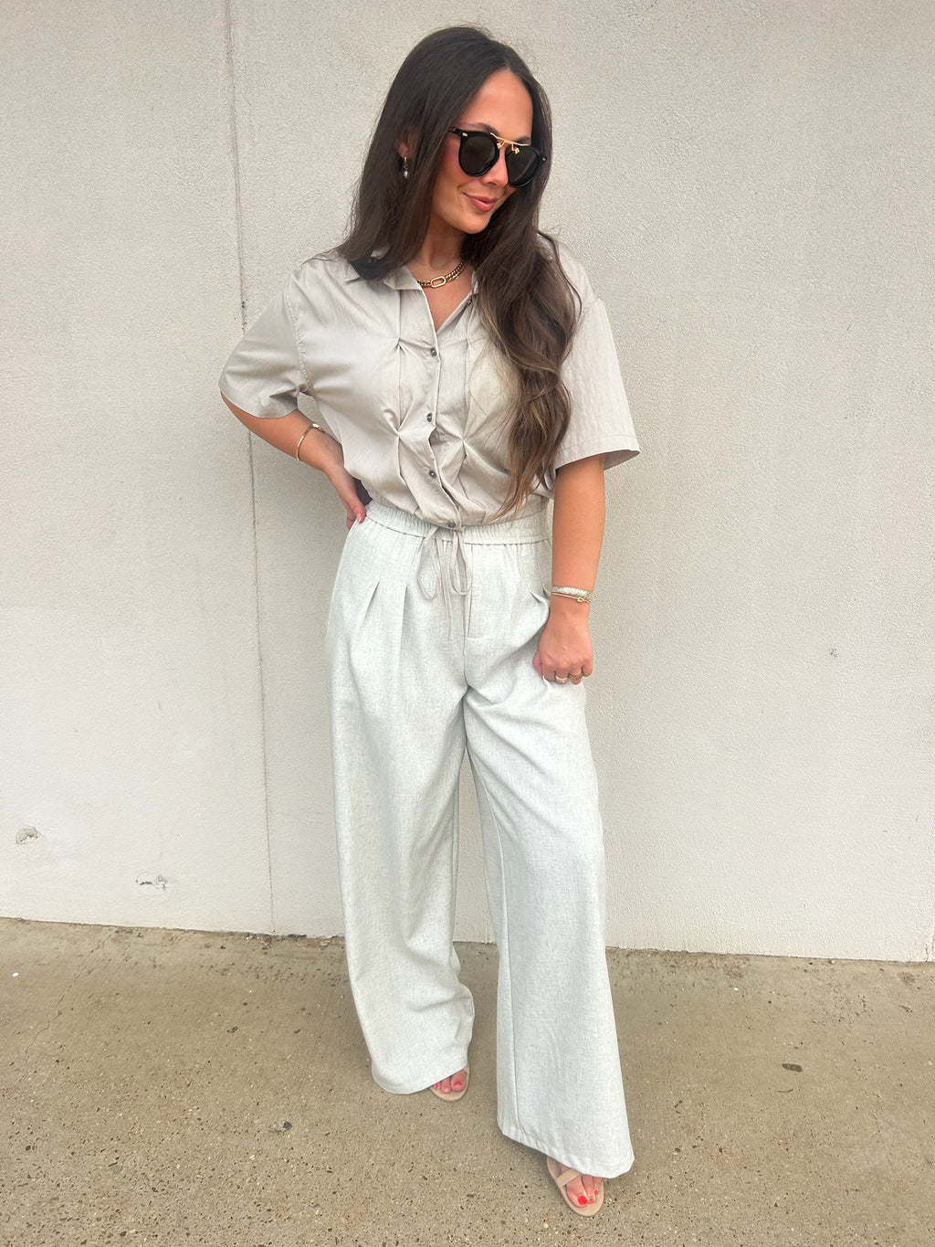 THE IVORY ELEVATED PLEATED PANT
