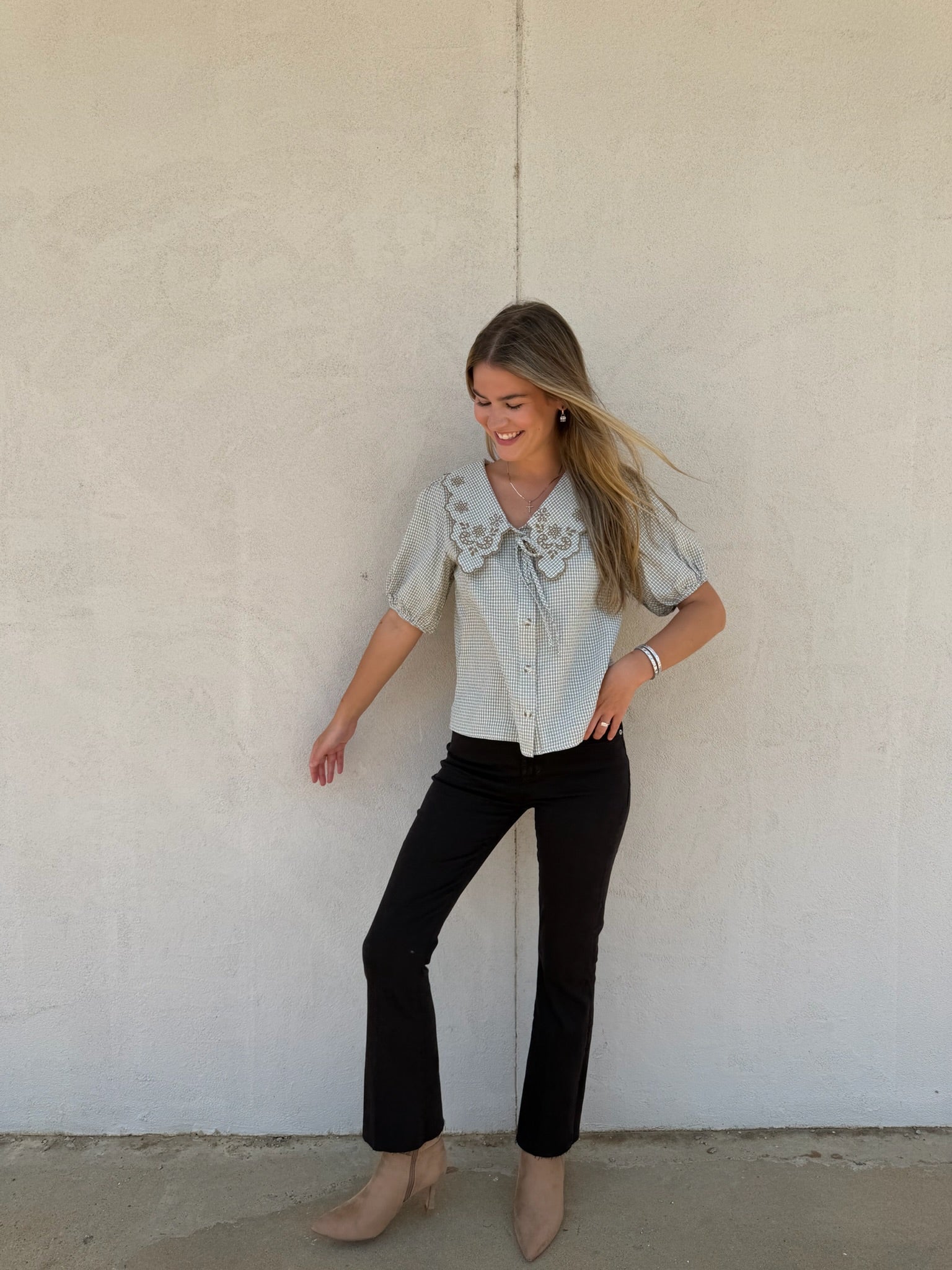 THE HEIRLOOM COLLAR TOP
