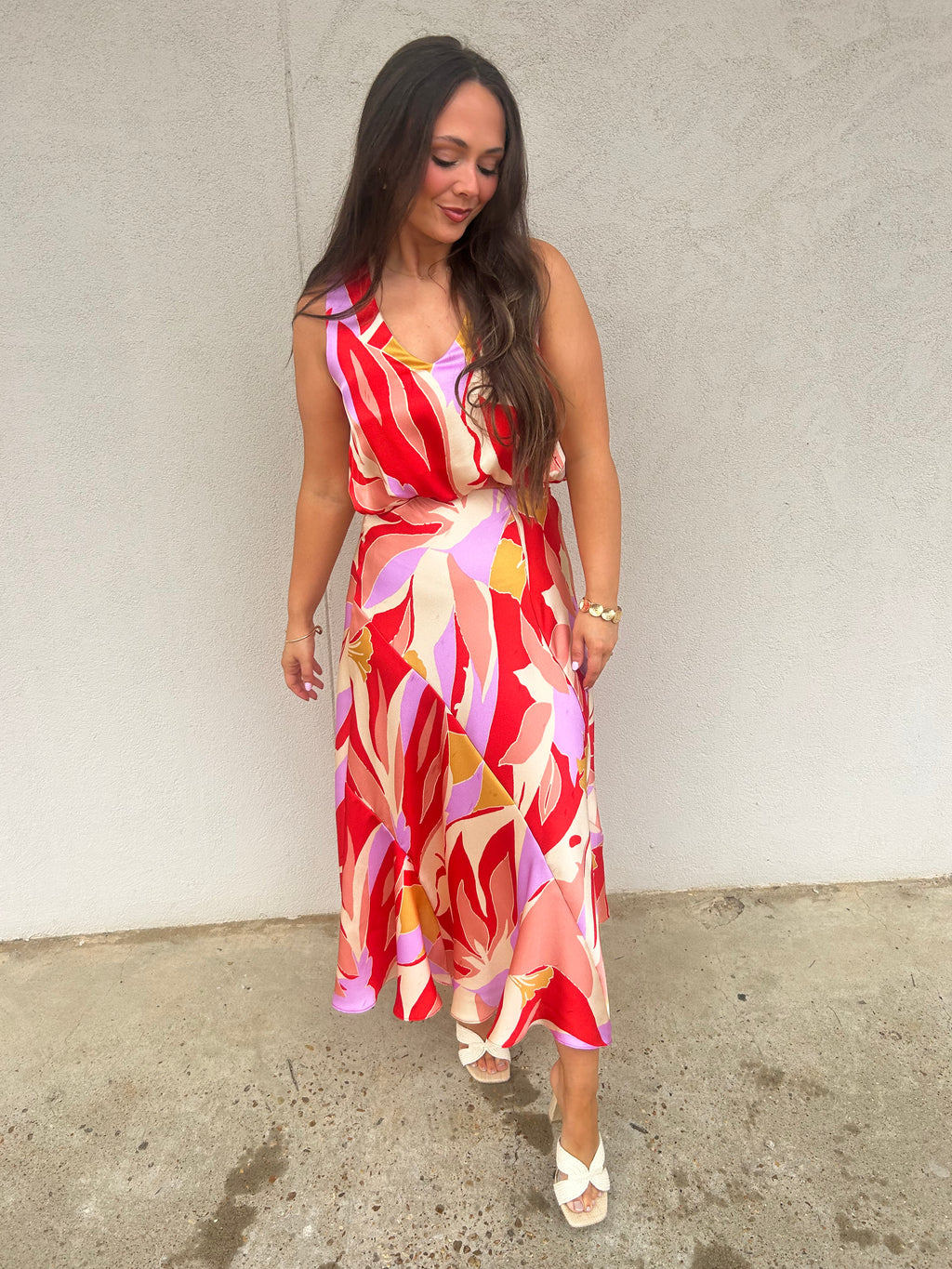 SUNSET BLOOM BUBBLE HEM TOP