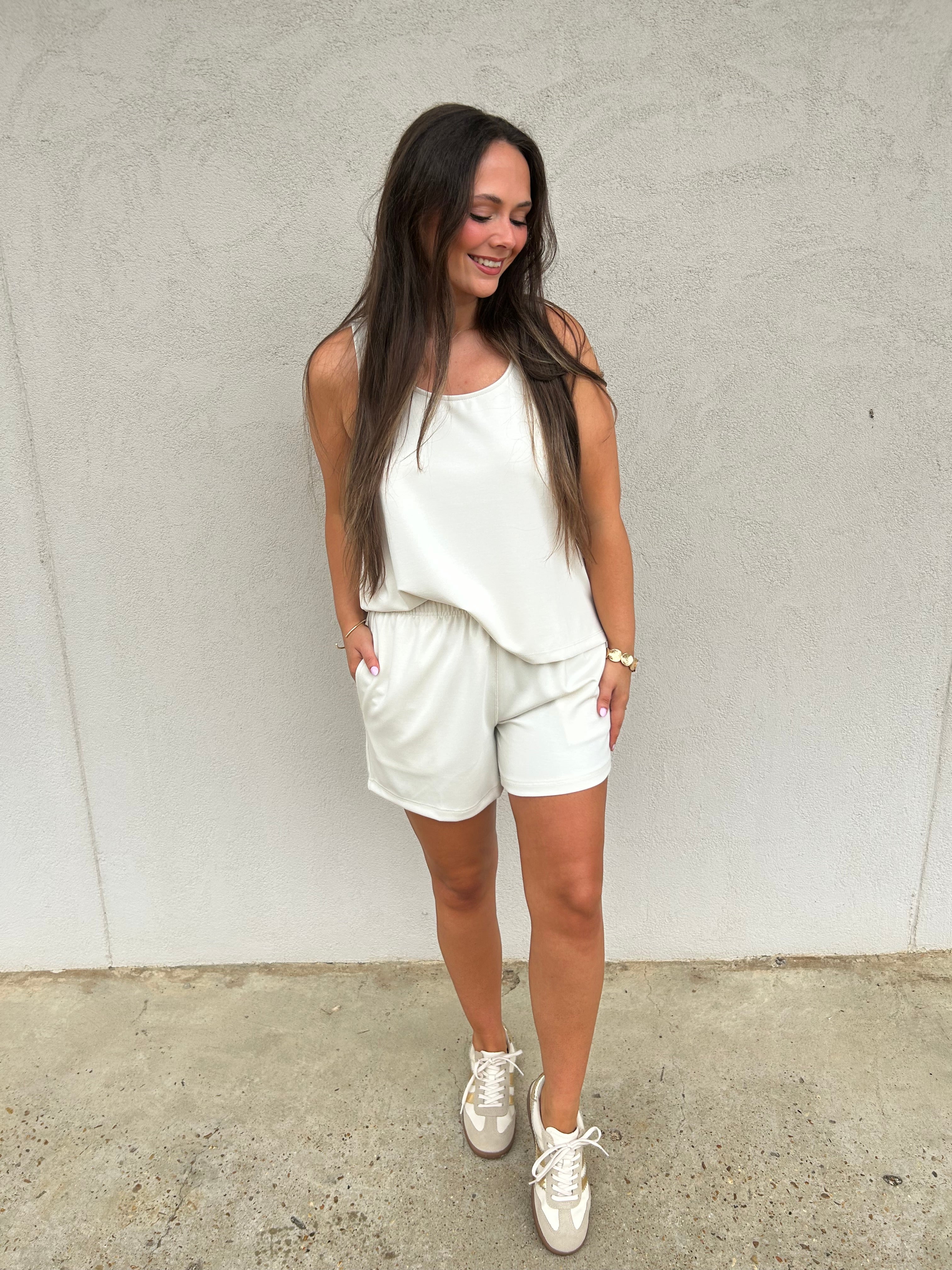 THE WEEKEND EASE SHORT | IVORY