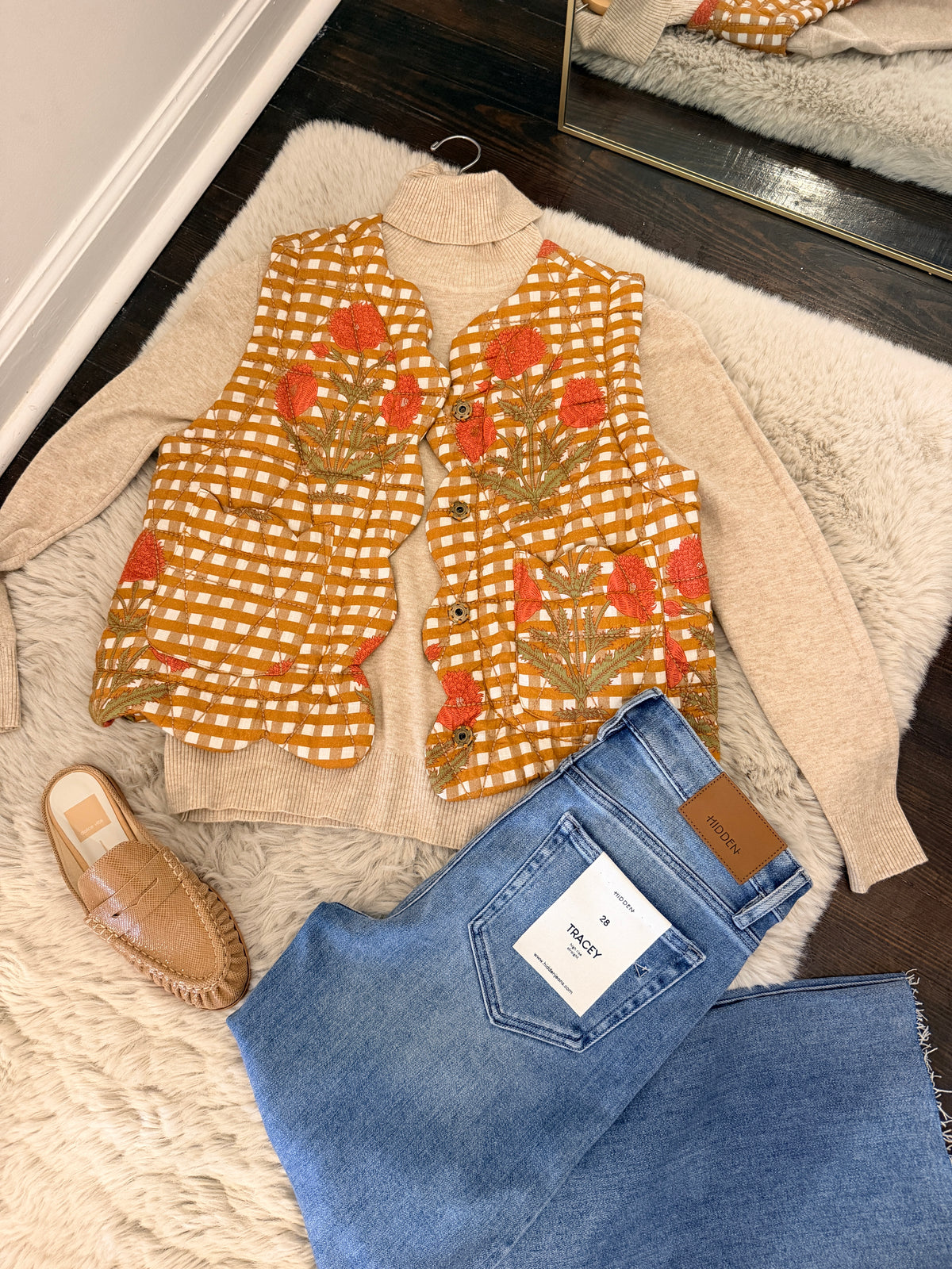 IVY JANE | QUILTED SCALLOPED EDGE VEST