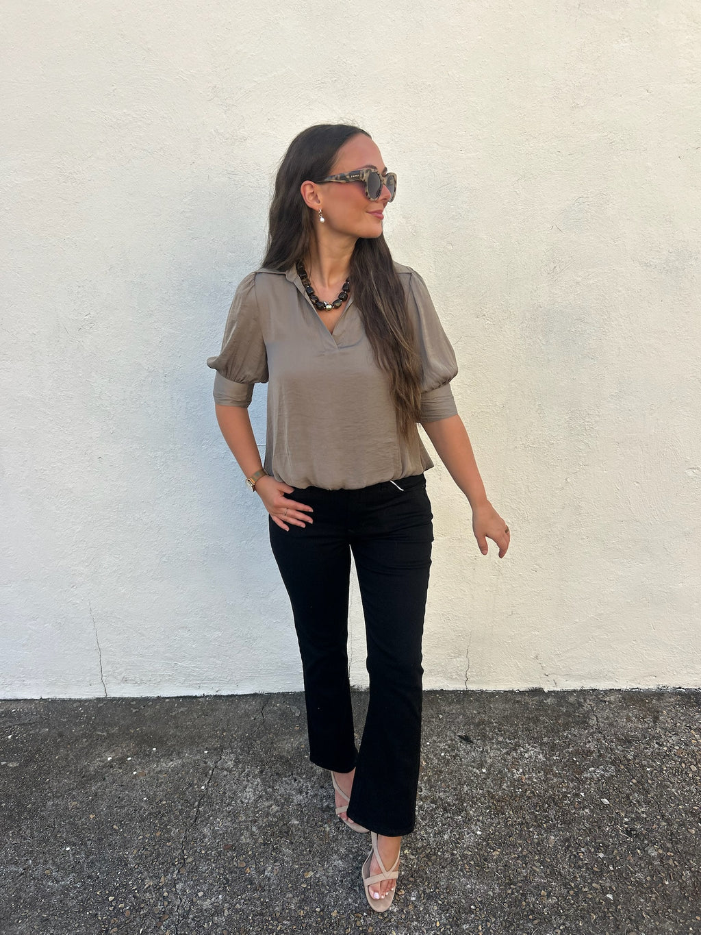 MONROE SATIN COLLARED BLOUSE