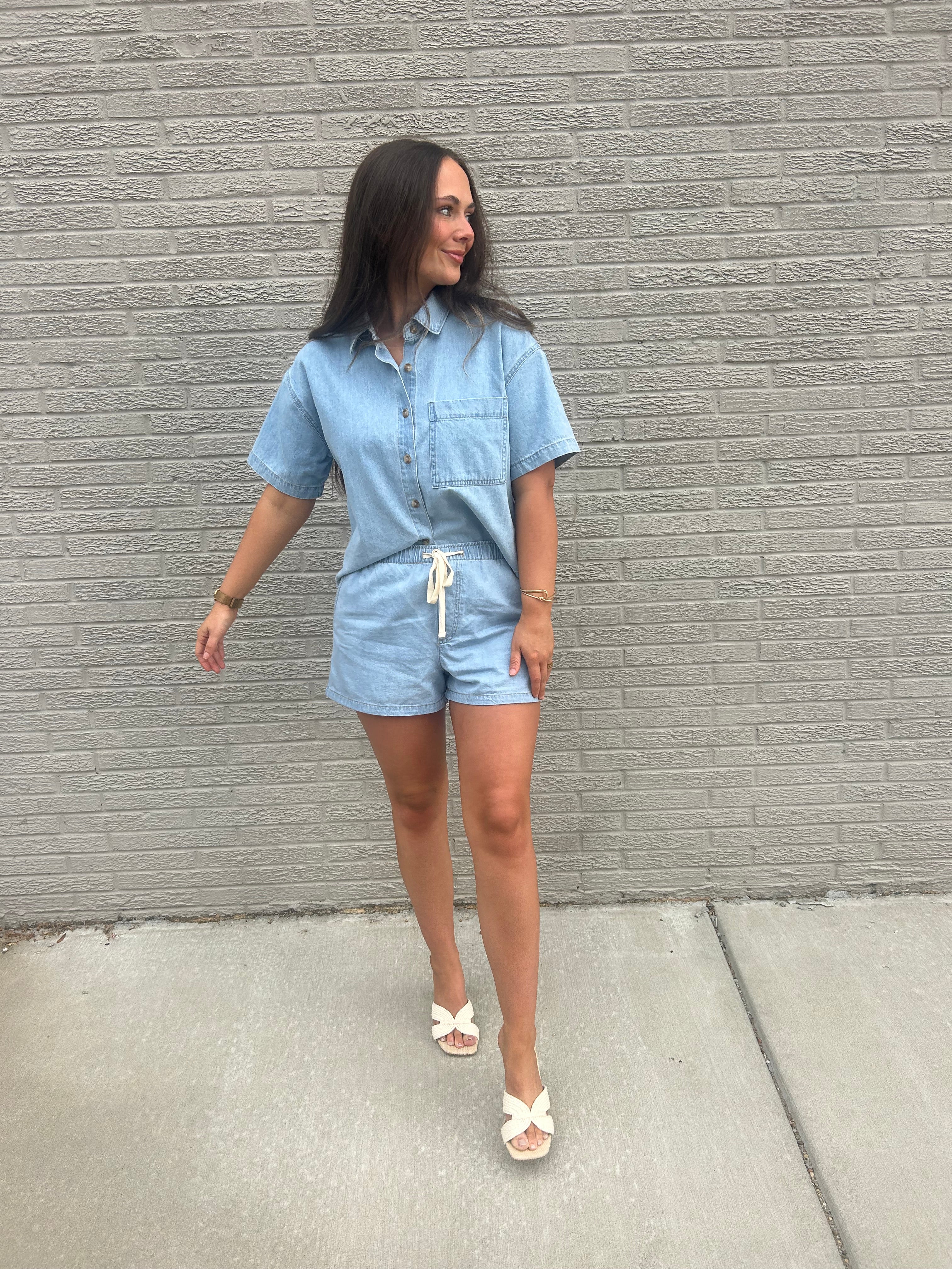 Z SUPPLY | EVERYDAY DENIM BUTTON UP