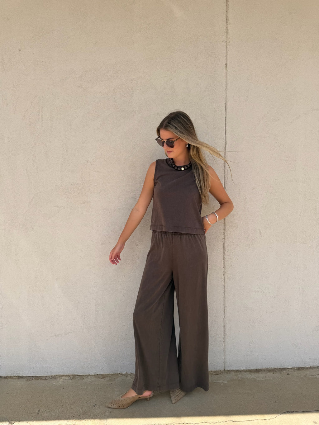 Z SUPPLY | SCOUT JERSEY CROP FLARE PANT IN DARK CHOCOLATE