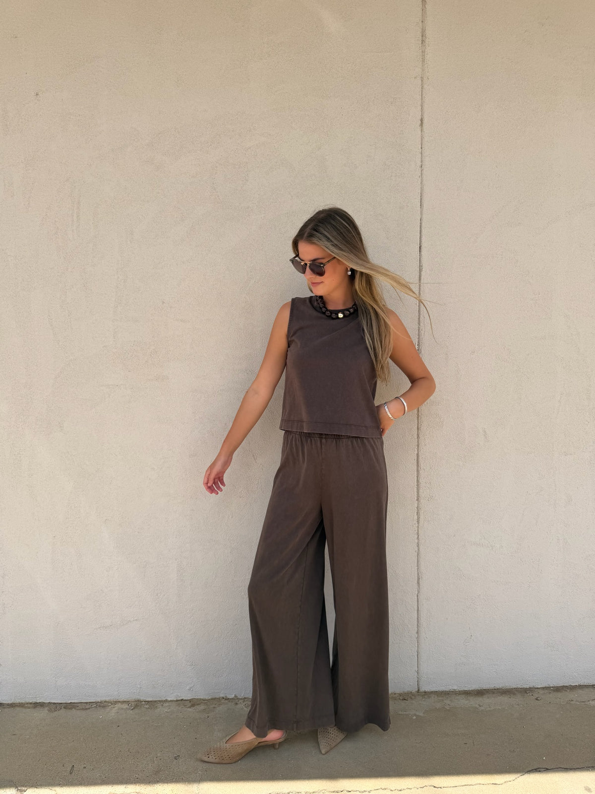 Z SUPPLY | SCOUT JERSEY CROP FLARE PANT IN DARK CHOCOLATE