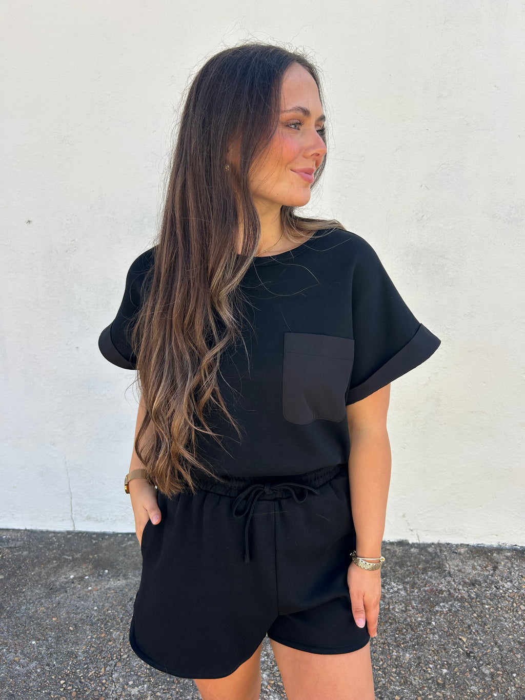 GLAM | EVERYDAY ESSENTIAL BLACK SHORT