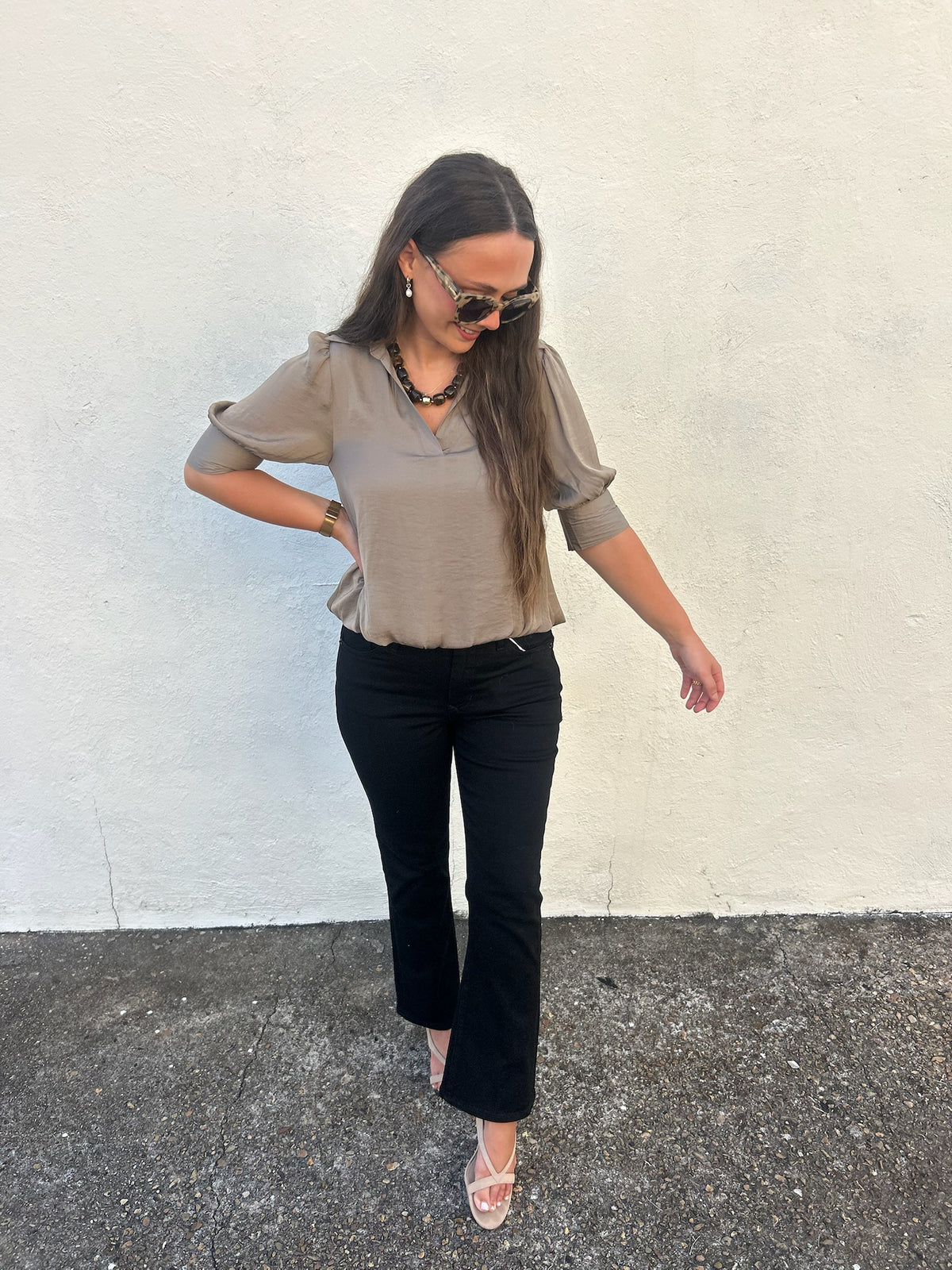 MONROE SATIN COLLARED BLOUSE