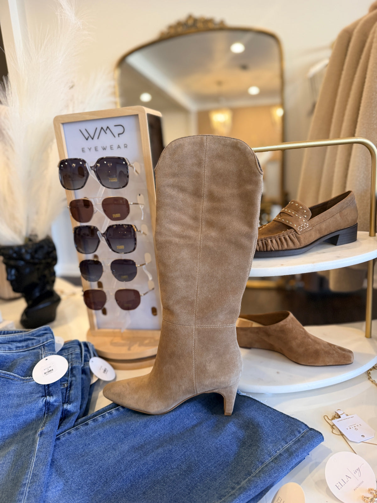 DOLCE VITA | BRION IN TAUPE SUEDE