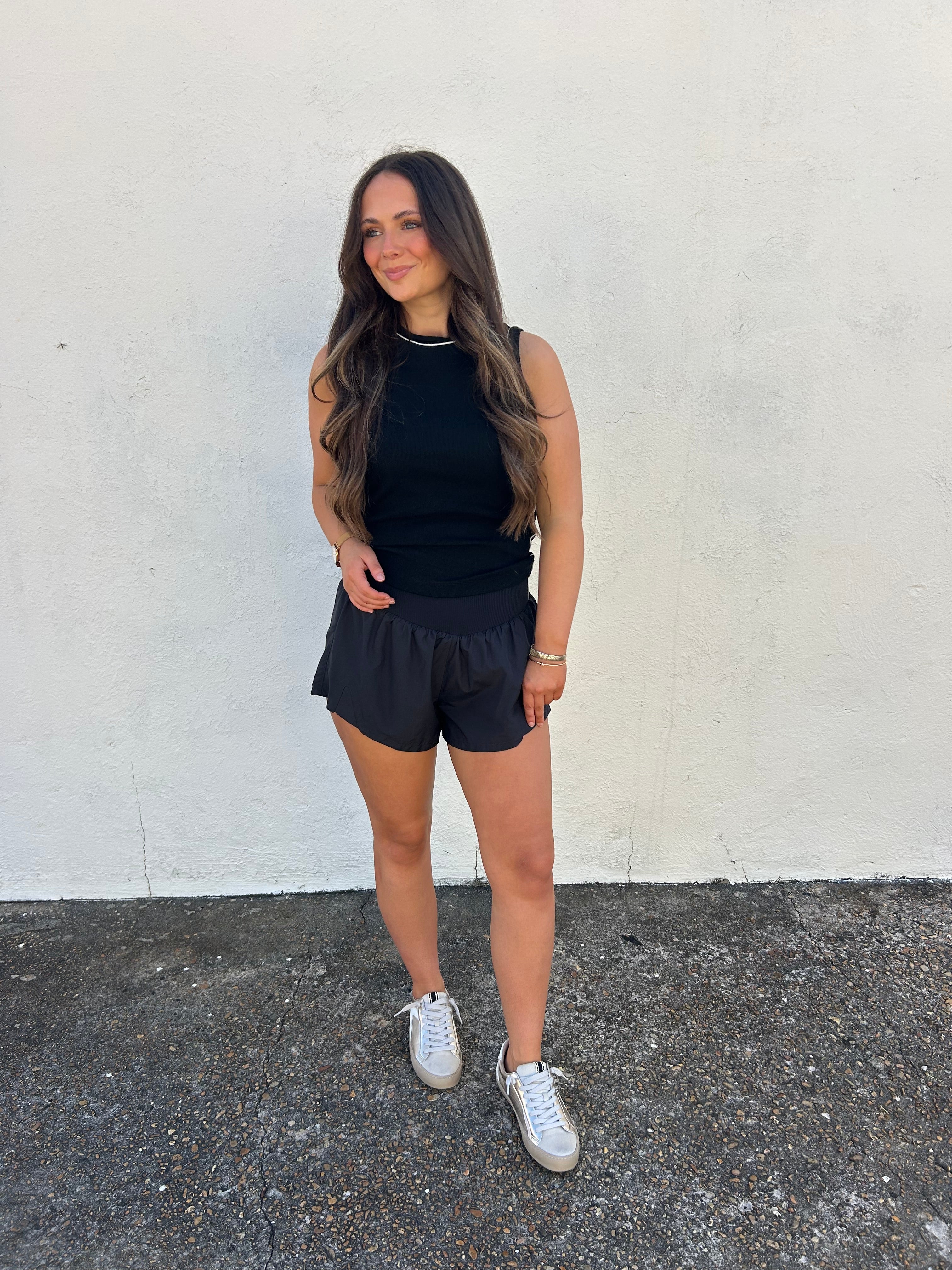 DOE AND RAE | THE CONTRAST TANK