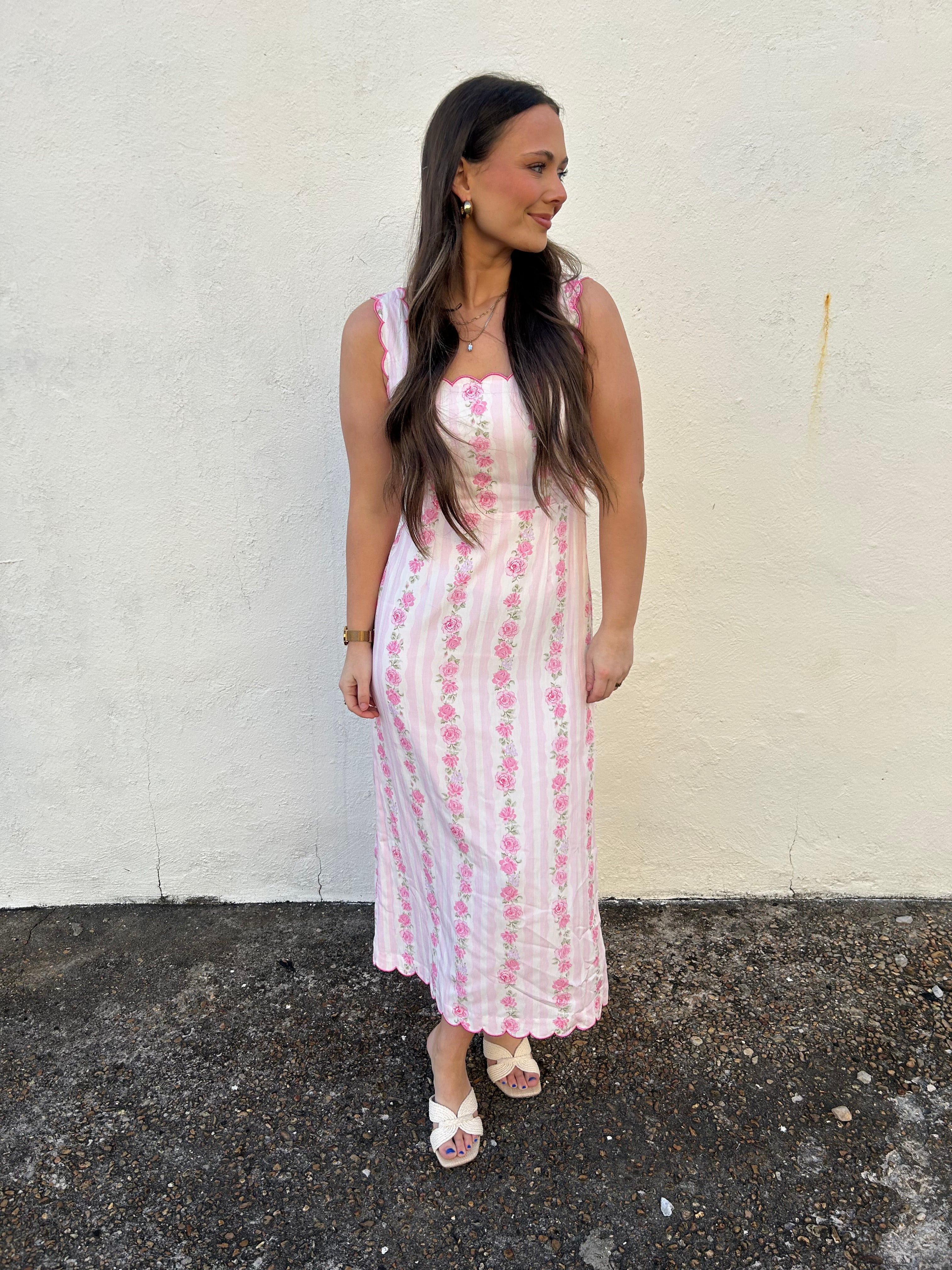 TCEC | PRETTY IN PINK SCALLOP DRESS